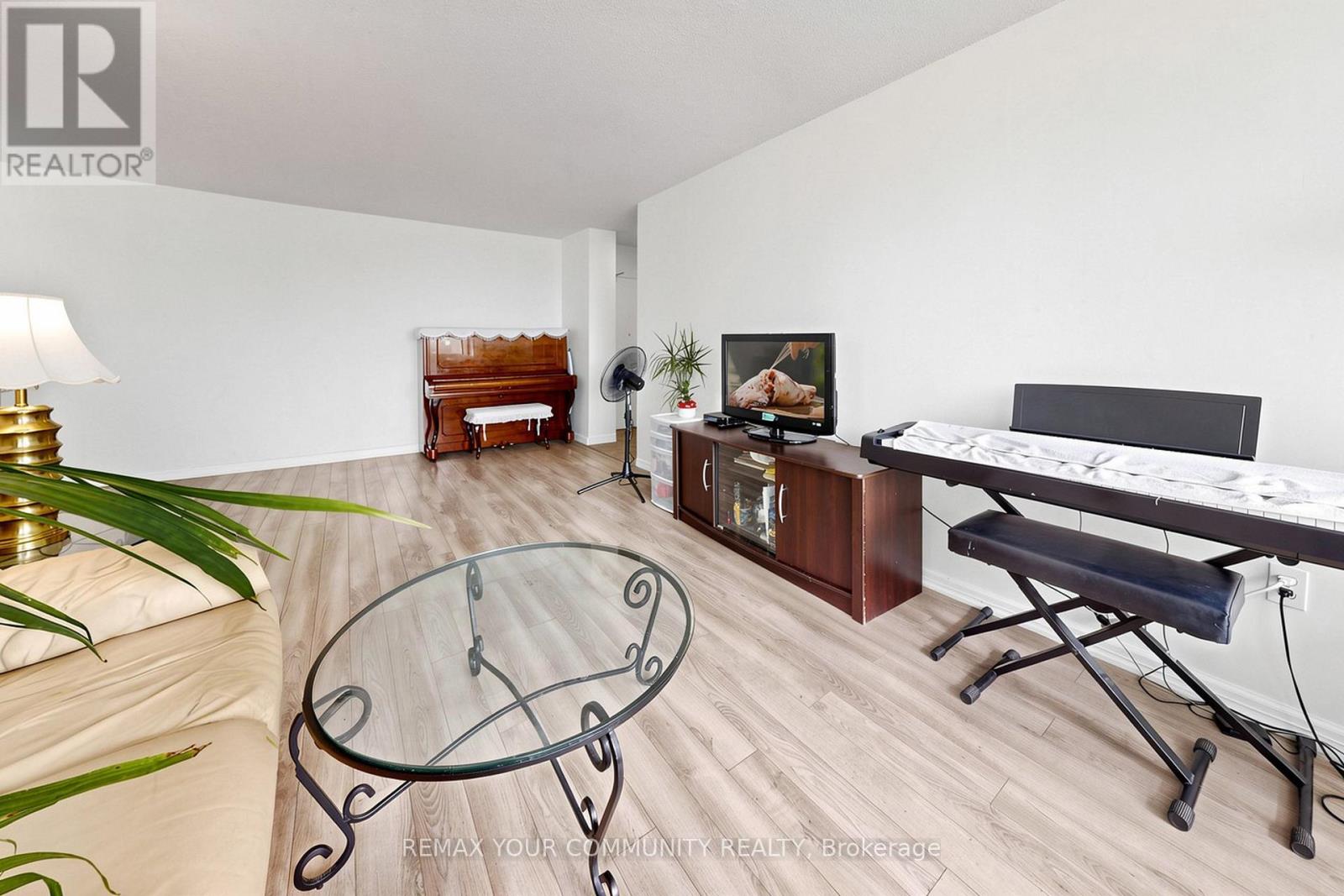 #1407 205 HILDA AVENUE - 15