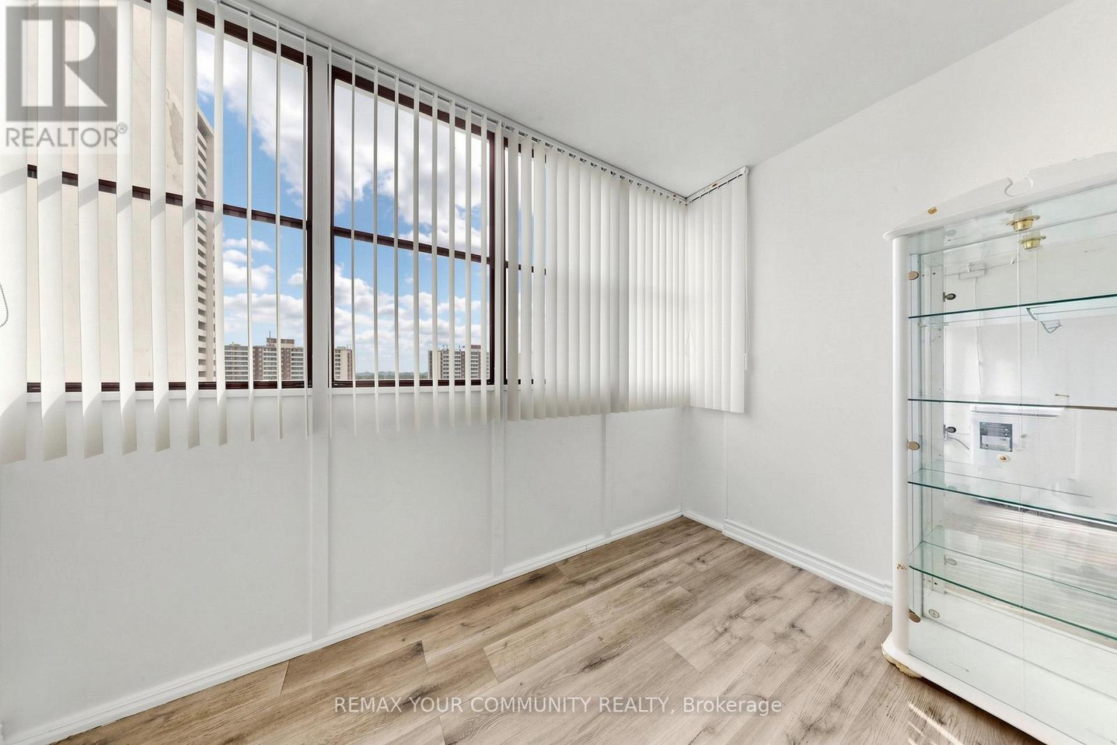 #1407 205 HILDA AVENUE - 25