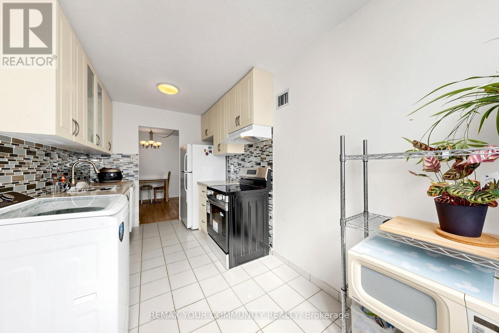 #1407 205 HILDA AVENUE - 24