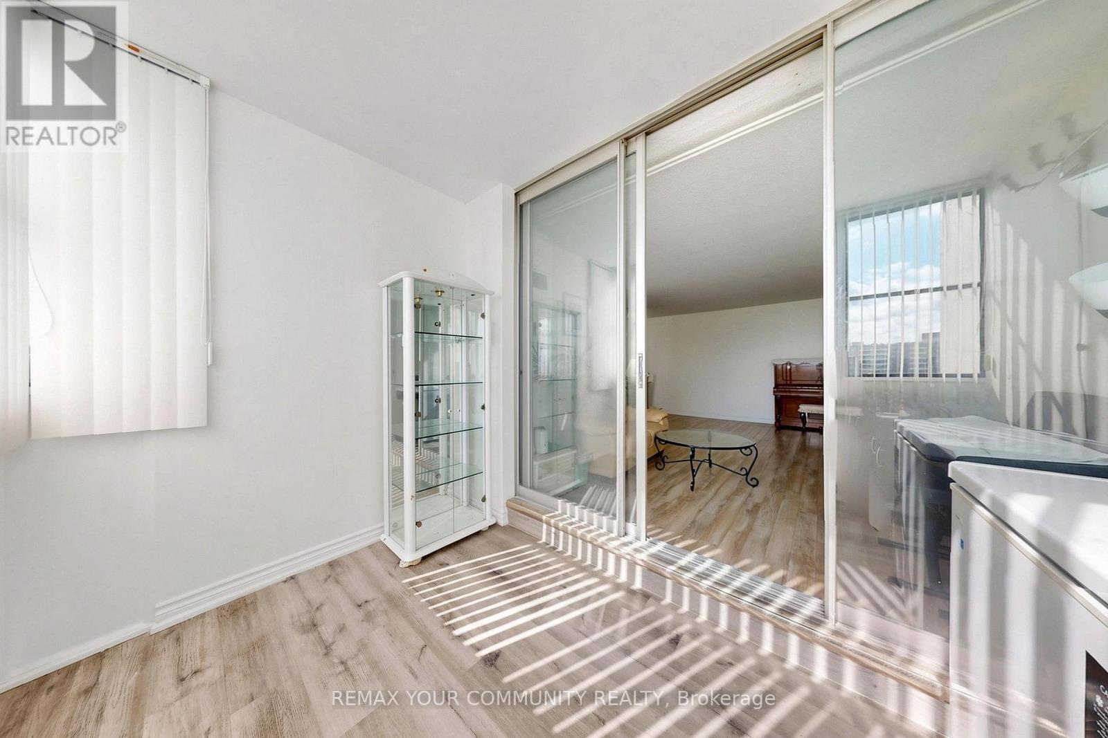 #1407 205 HILDA AVENUE - 27