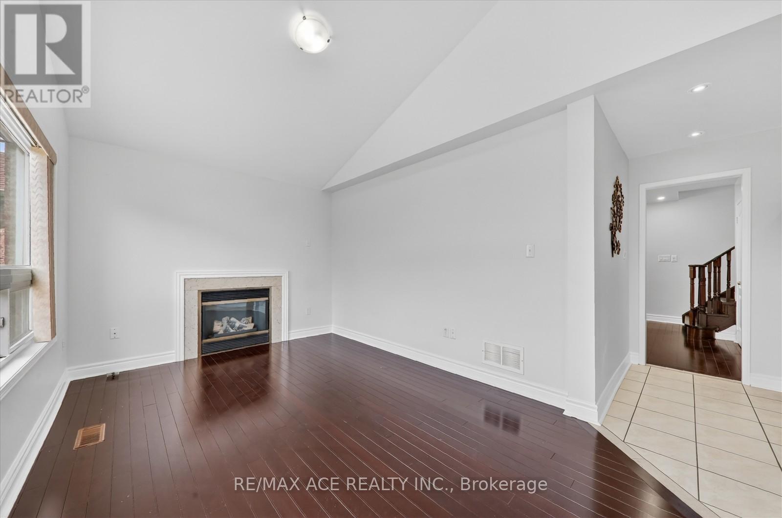 42 FEATHER REED WAY - 16
