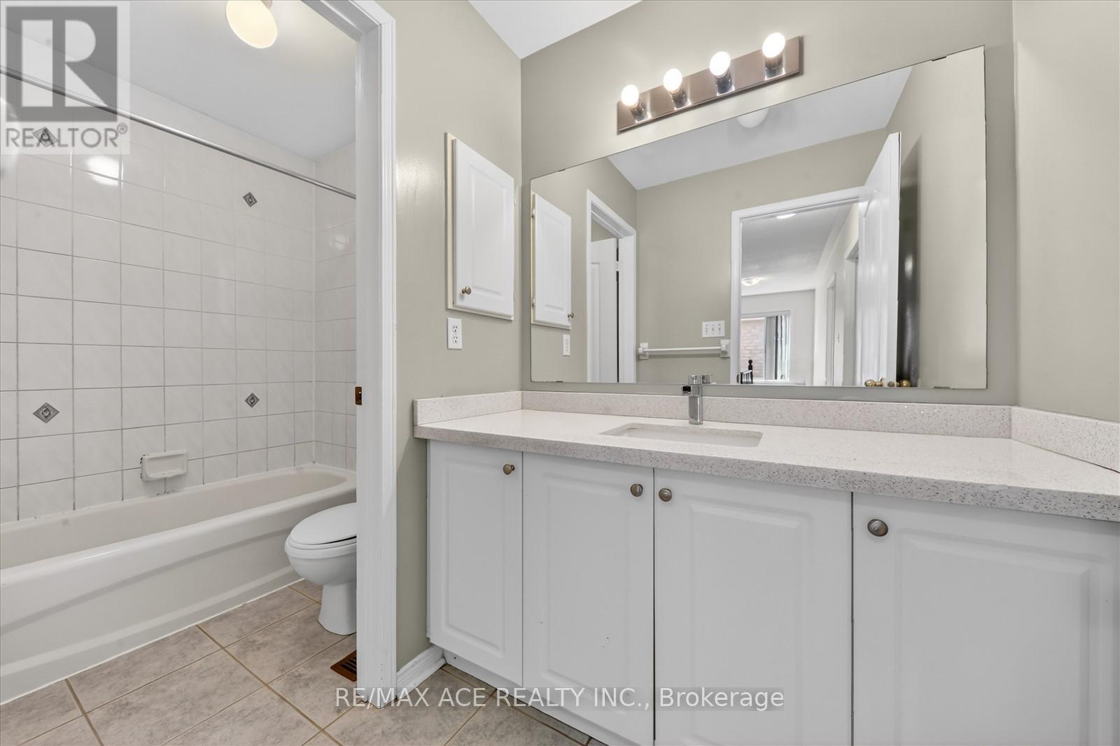 42 FEATHER REED WAY - 30