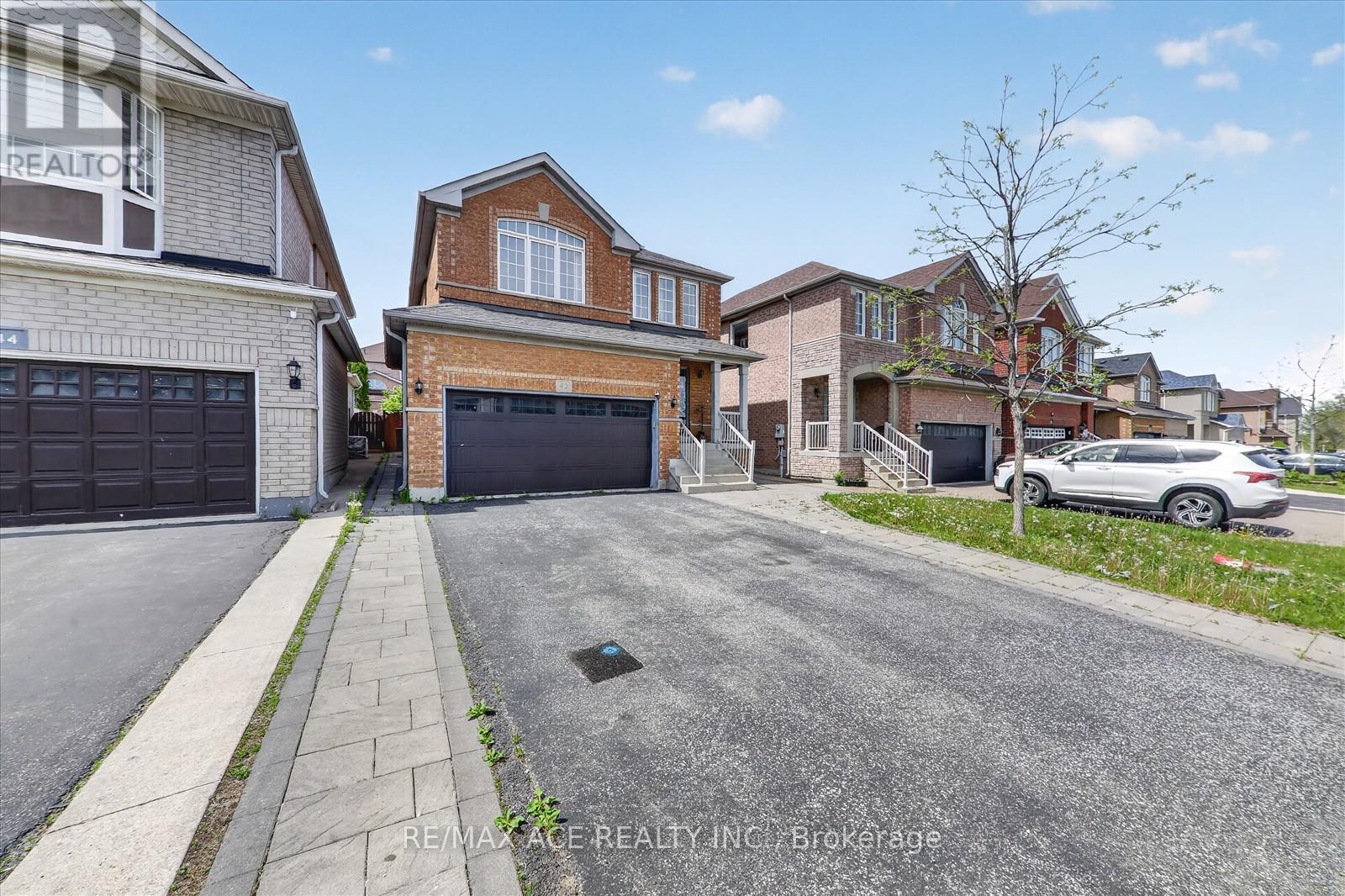 42 FEATHER REED WAY - 4