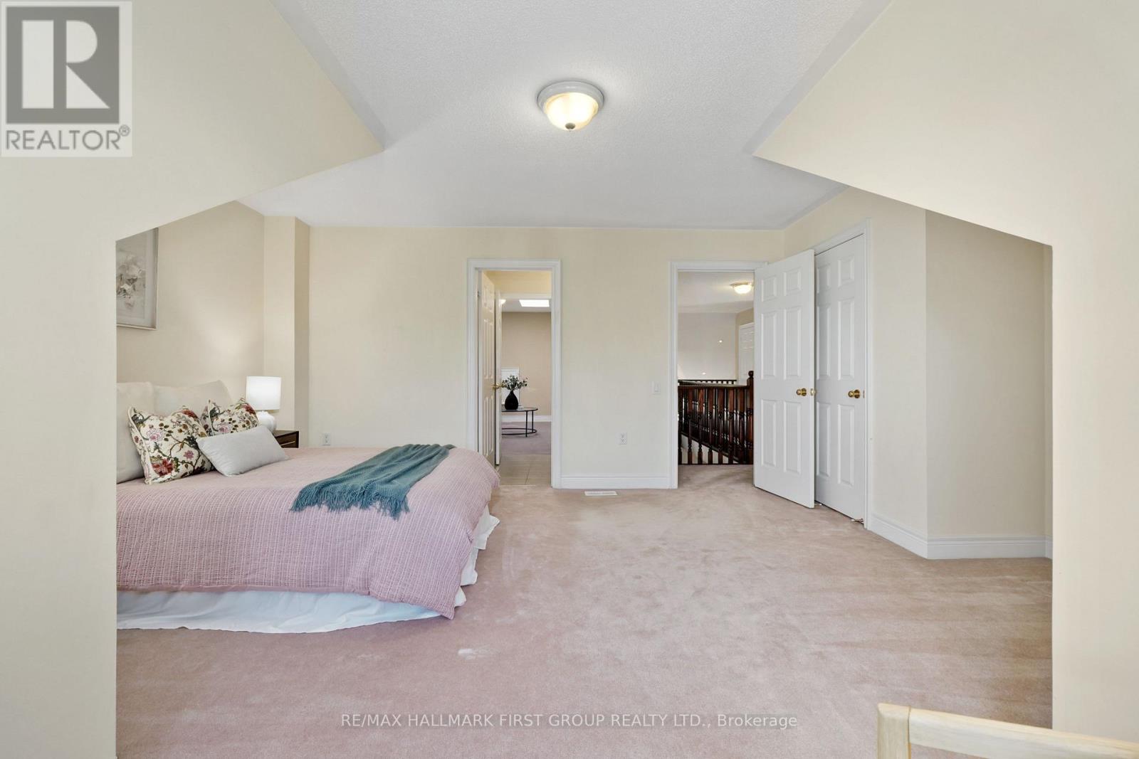 3 POTTS LANE - 40