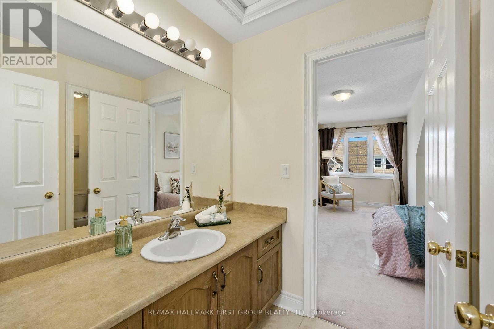 3 POTTS LANE - 42