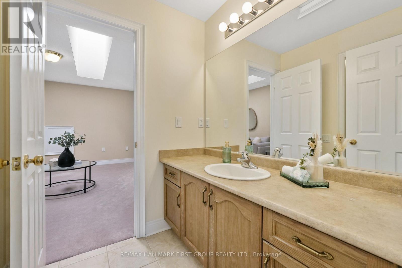 3 POTTS LANE - 43