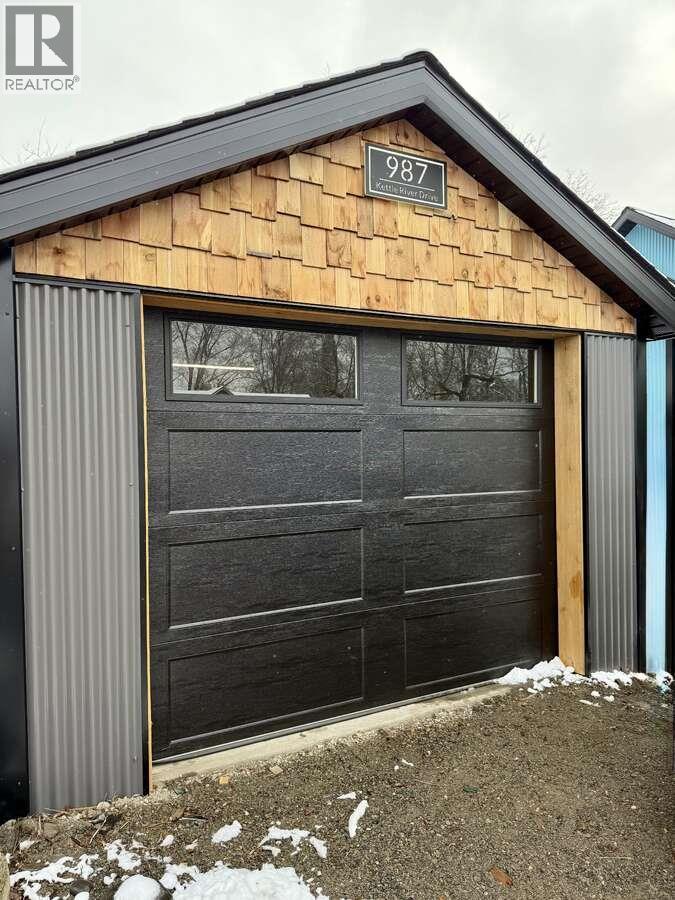 987 Kettle River Drive - 32