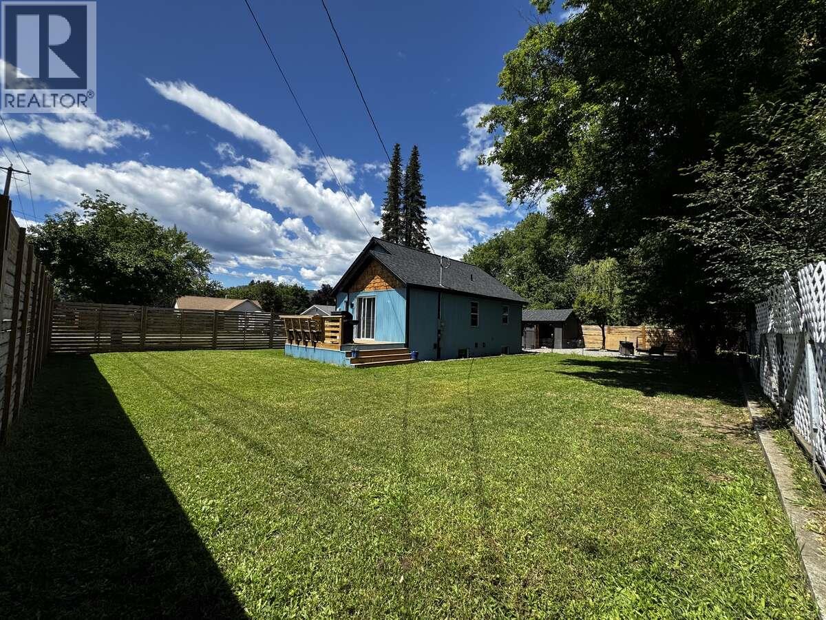 987 Kettle River Drive - 6