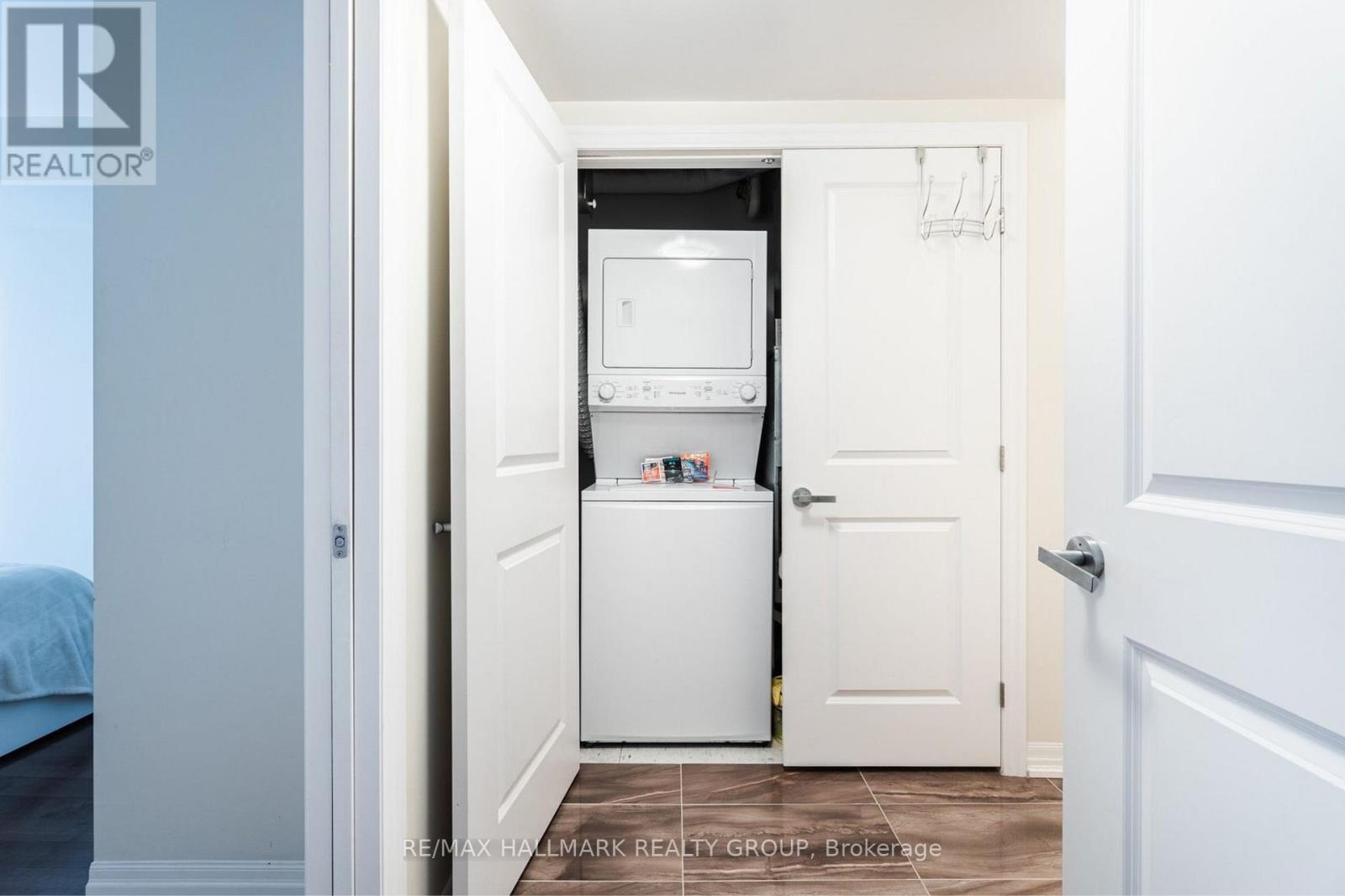 1 Bed, 1 Bath House for Rent in Ottawa – 2106 – 195 BESSERER STREET, Ottawa – MLS# X13442690 - Image 17