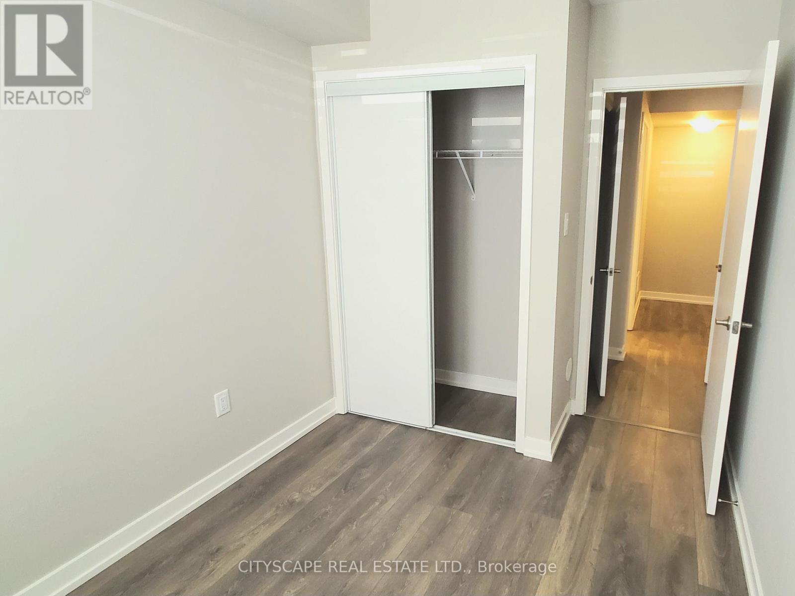 #9 31 FLORENCE STREET - 15