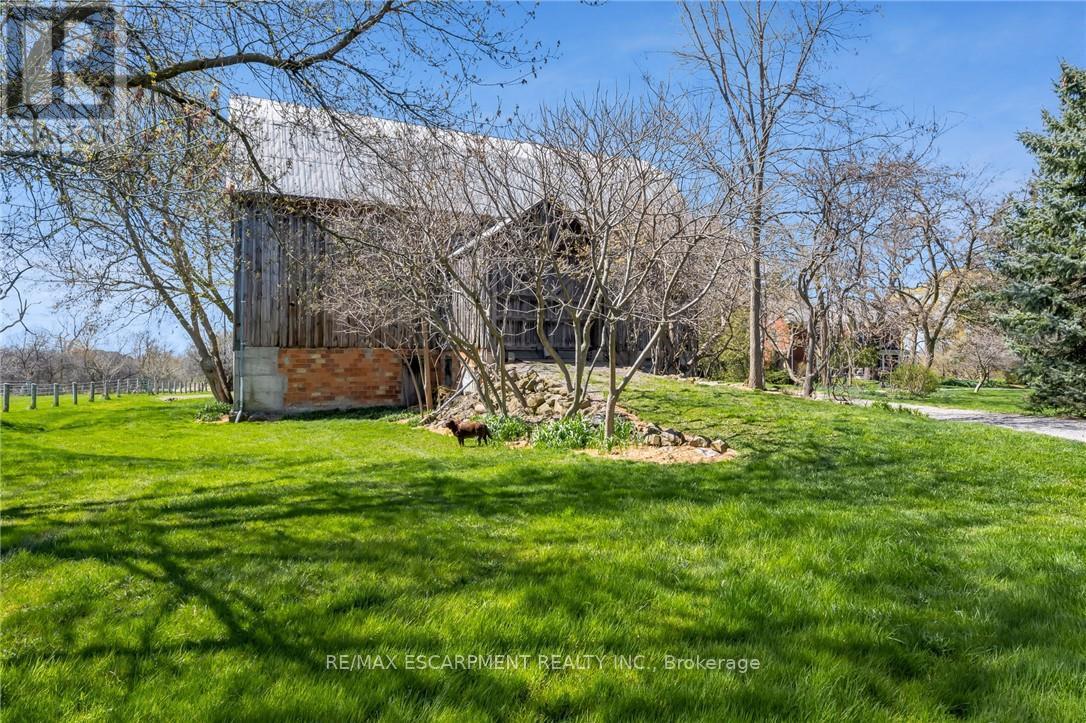 420 RIDGE ROAD - 31