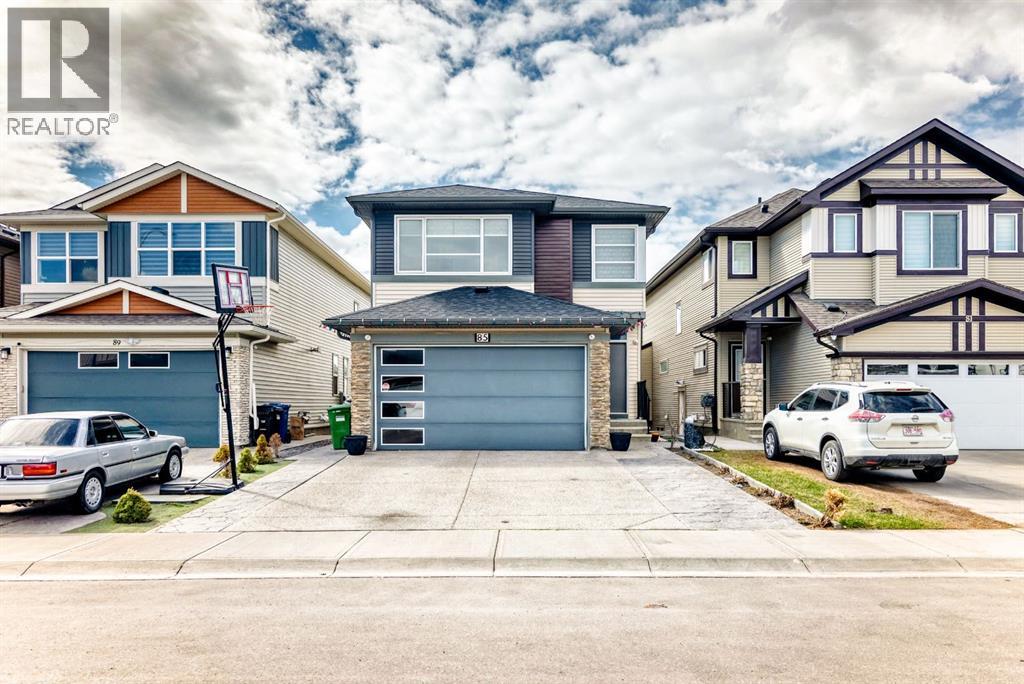 85 Savanna Close NE - 48