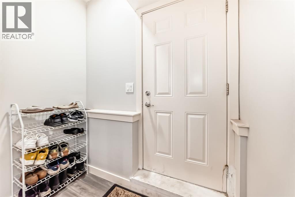 85 Savanna Close NE - 41
