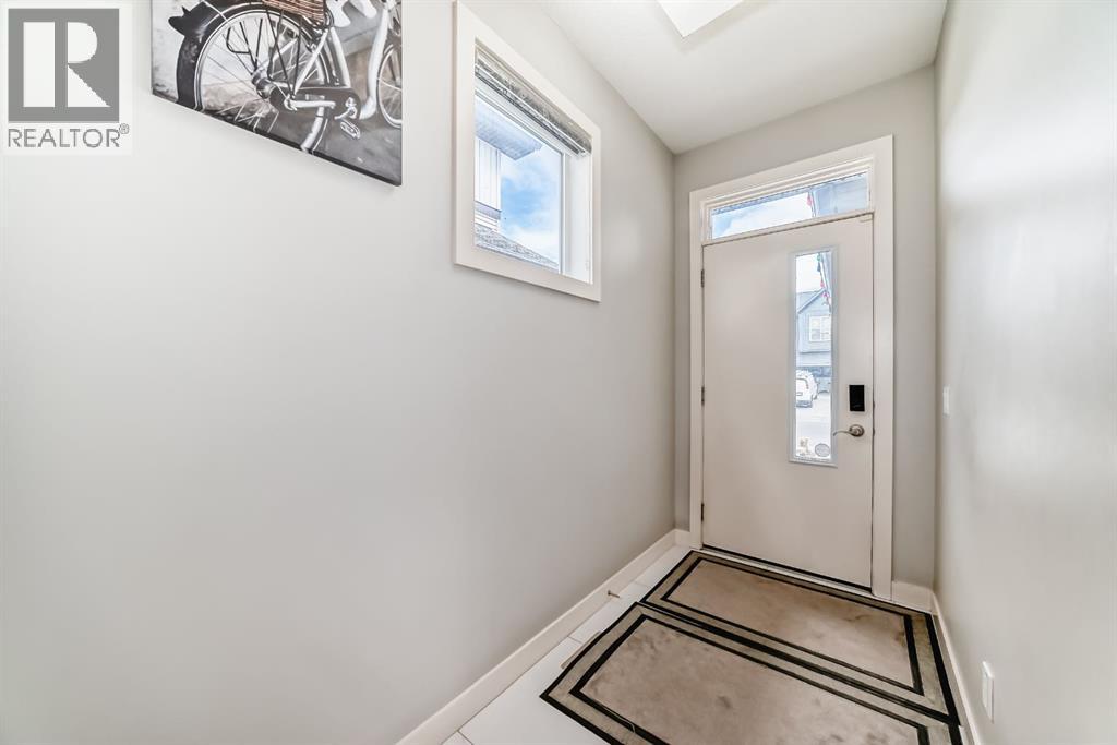 85 Savanna Close NE - 4