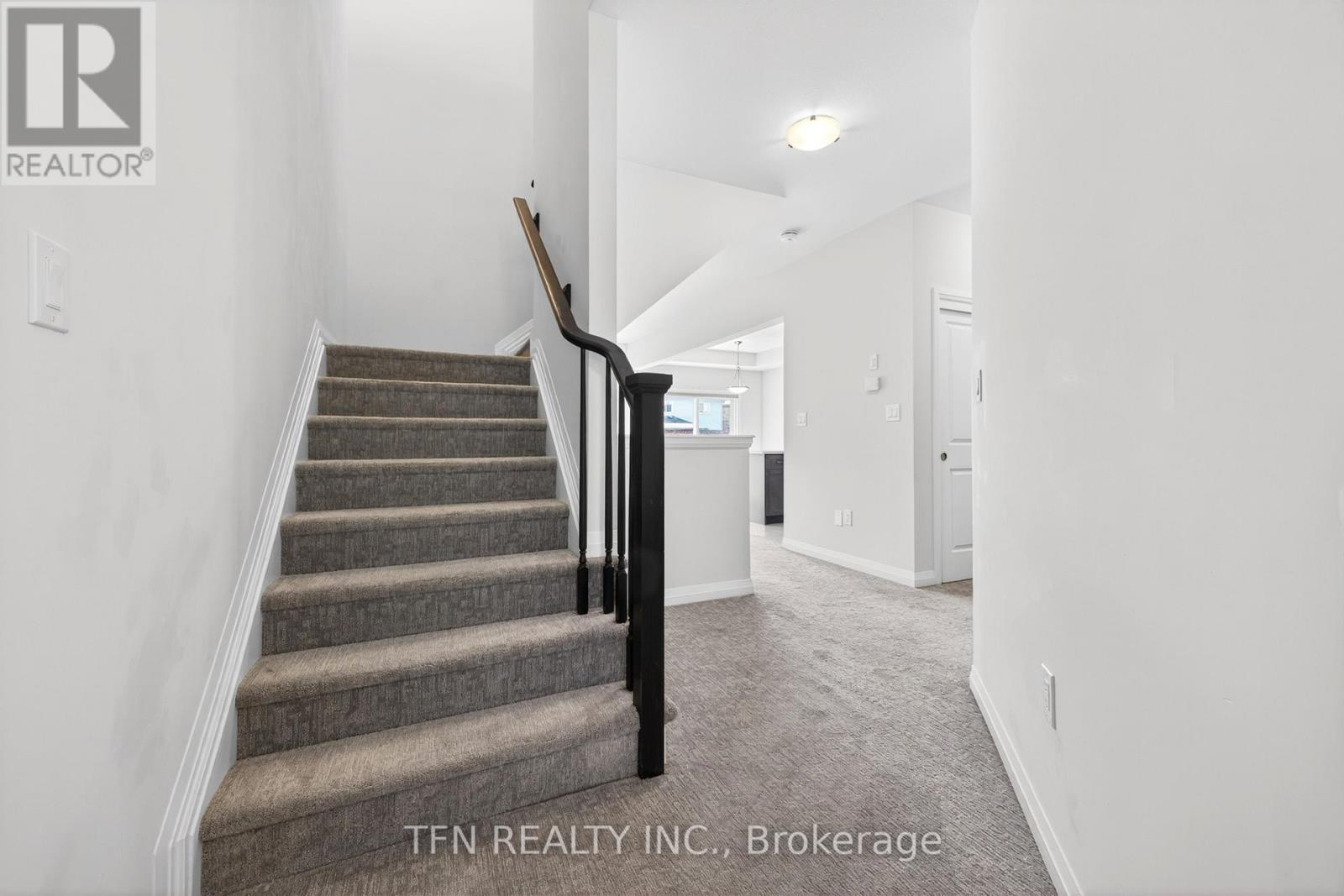 245 BUR OAK DRIVE - 12