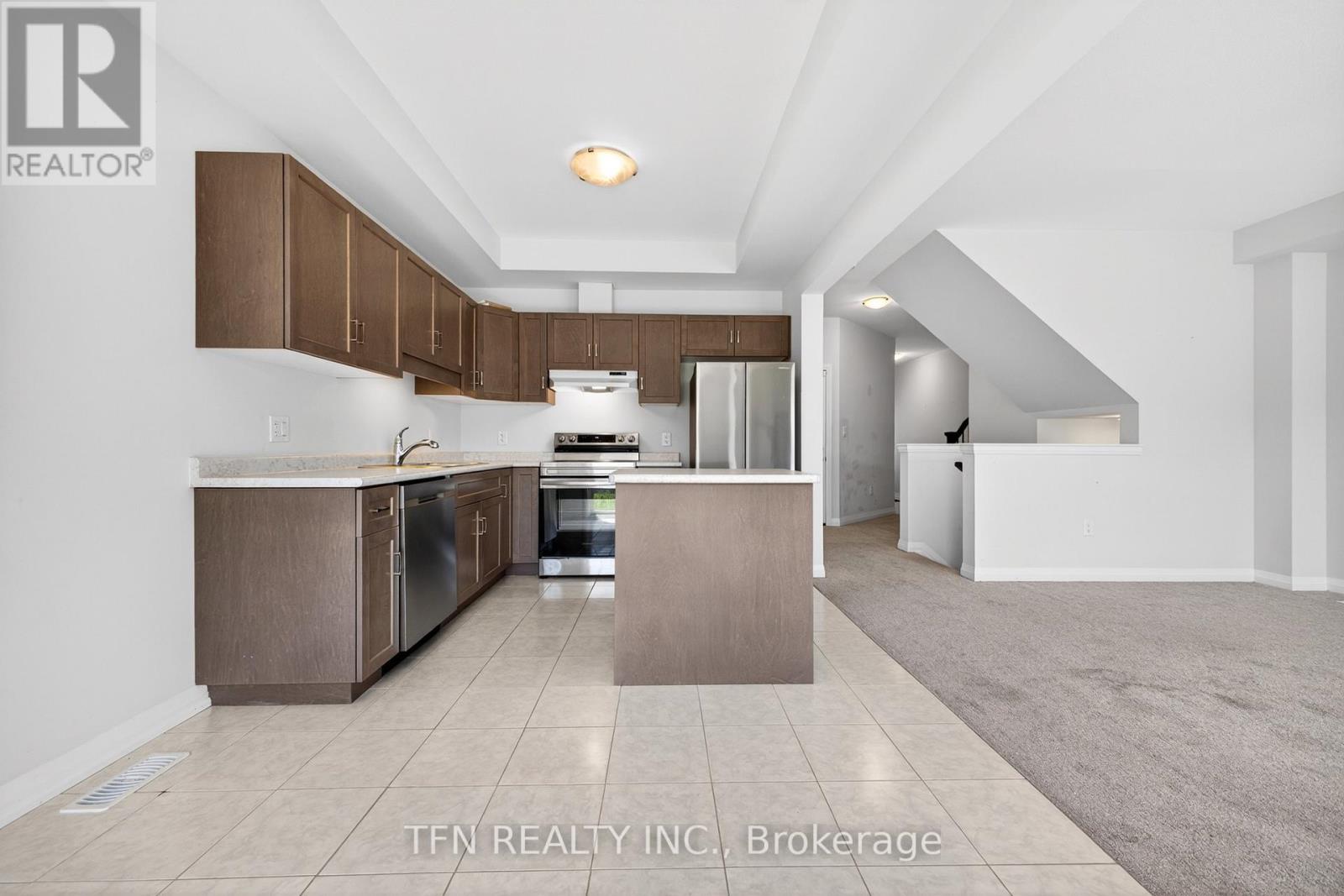 245 BUR OAK DRIVE - 23