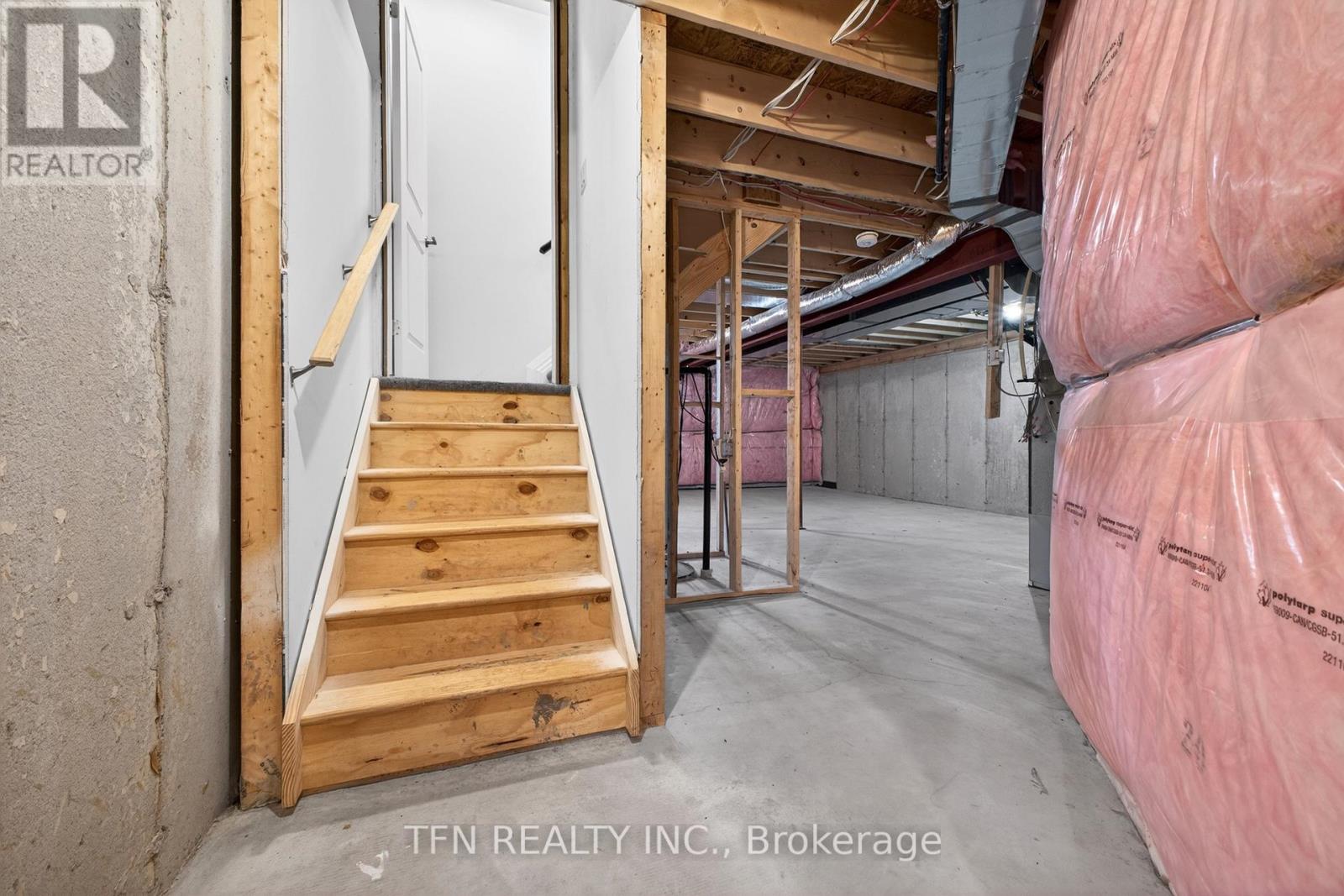 245 BUR OAK DRIVE - 41