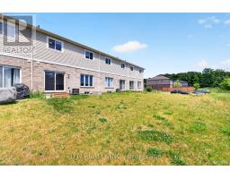 Bedroom 3 - 245 Bur Oak Drive, Thorold, ON L2V0L7 Photo 6