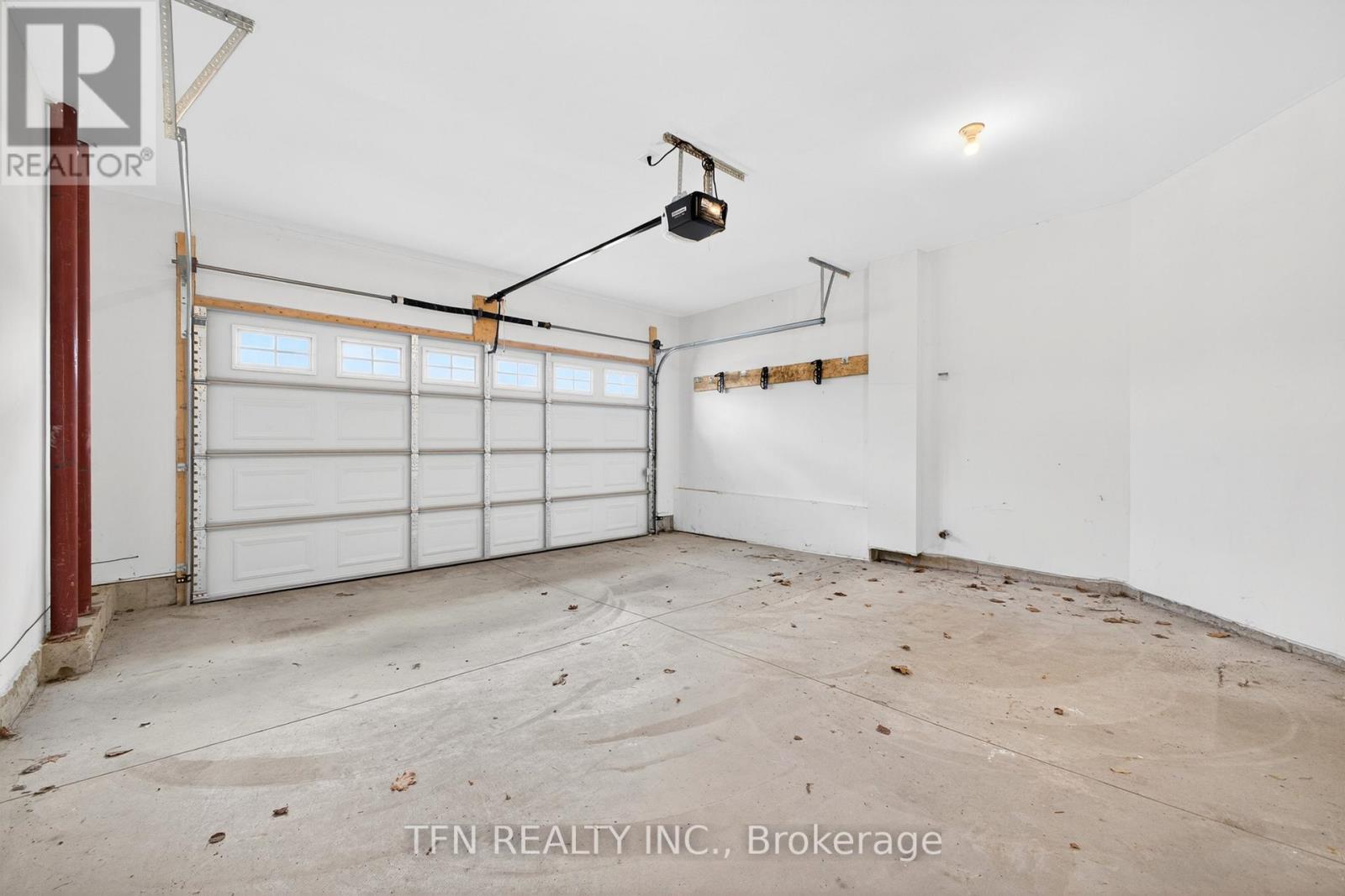 245 BUR OAK DRIVE - 8