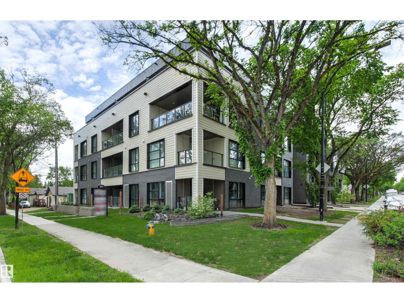 #413 11503 76 AV NW - 1