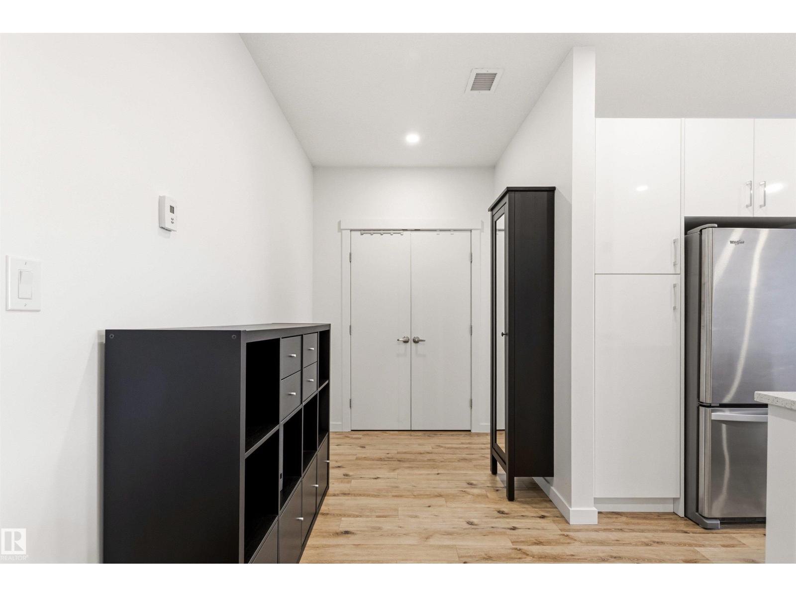 #413 11503 76 AV NW - 24