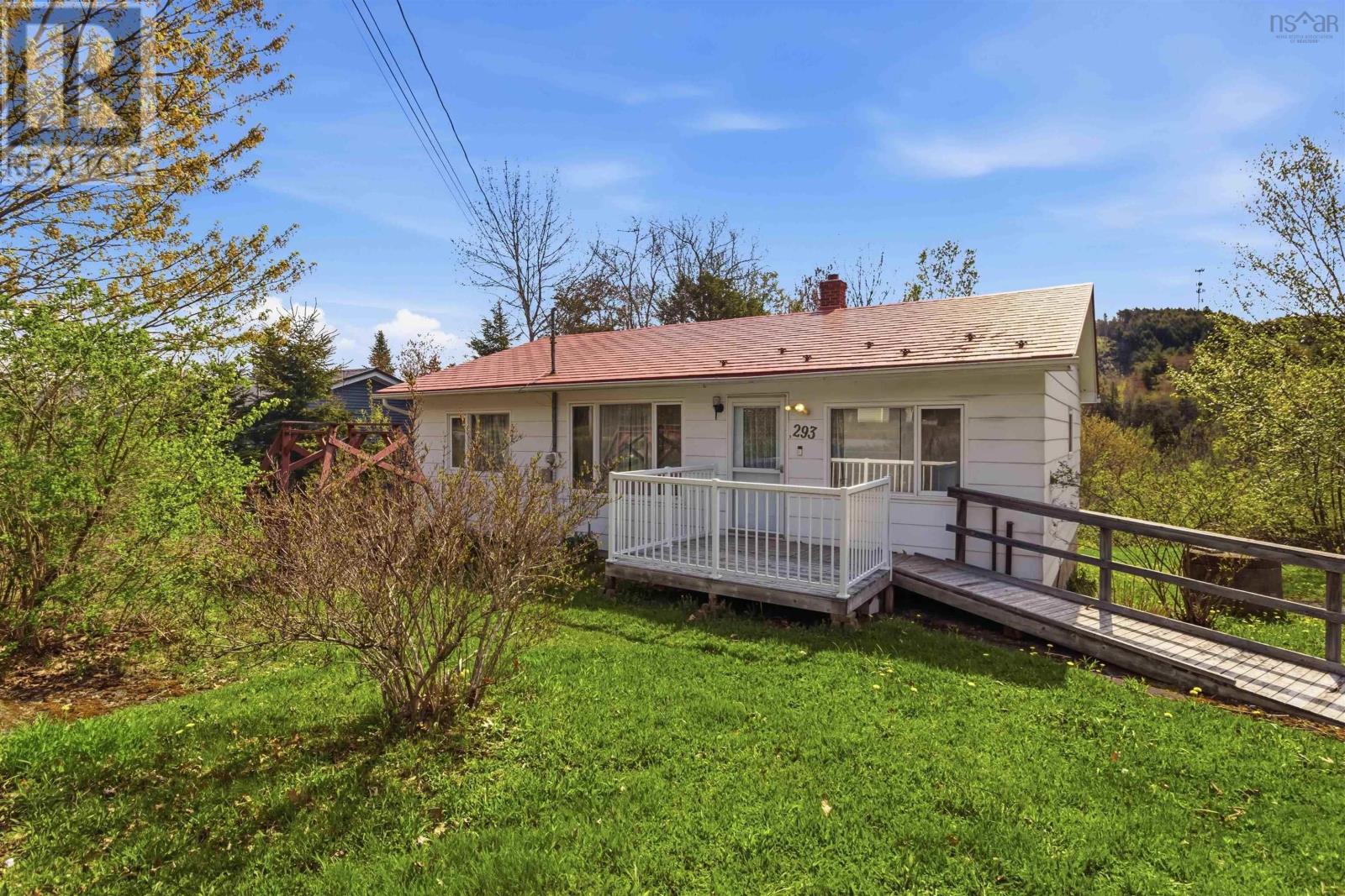 Property 2 of 46 of 293 Holland Road