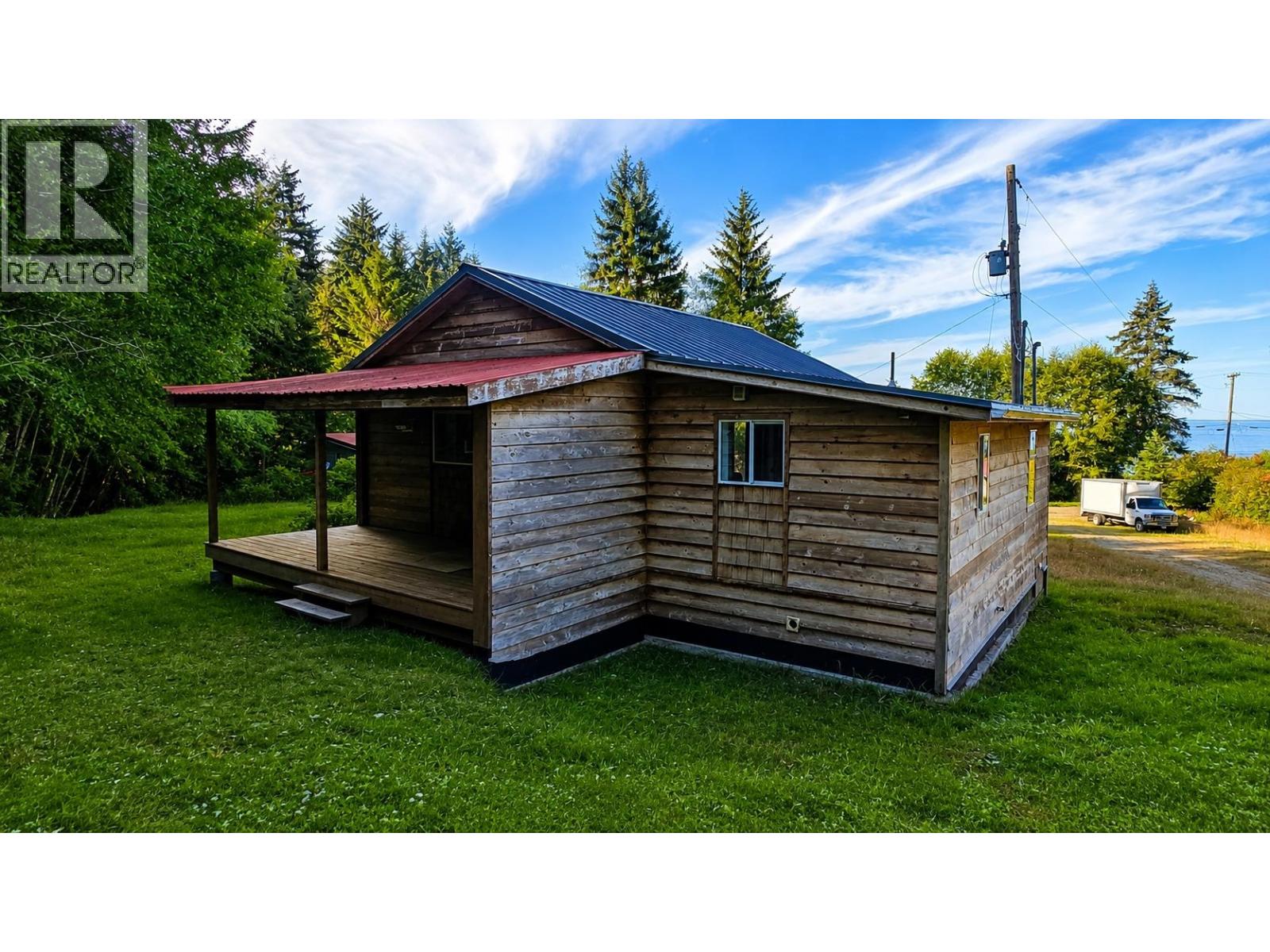 593 BEACH ROAD - 31