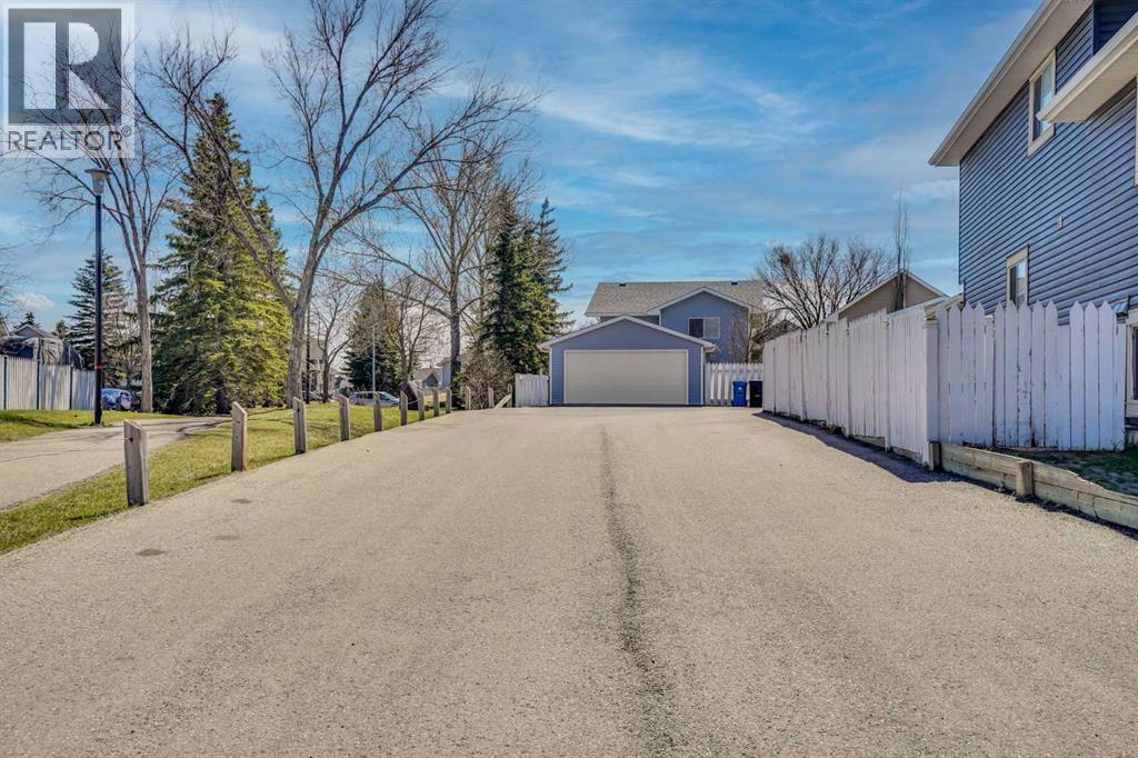 90 Martinridge Crescent NE - 45