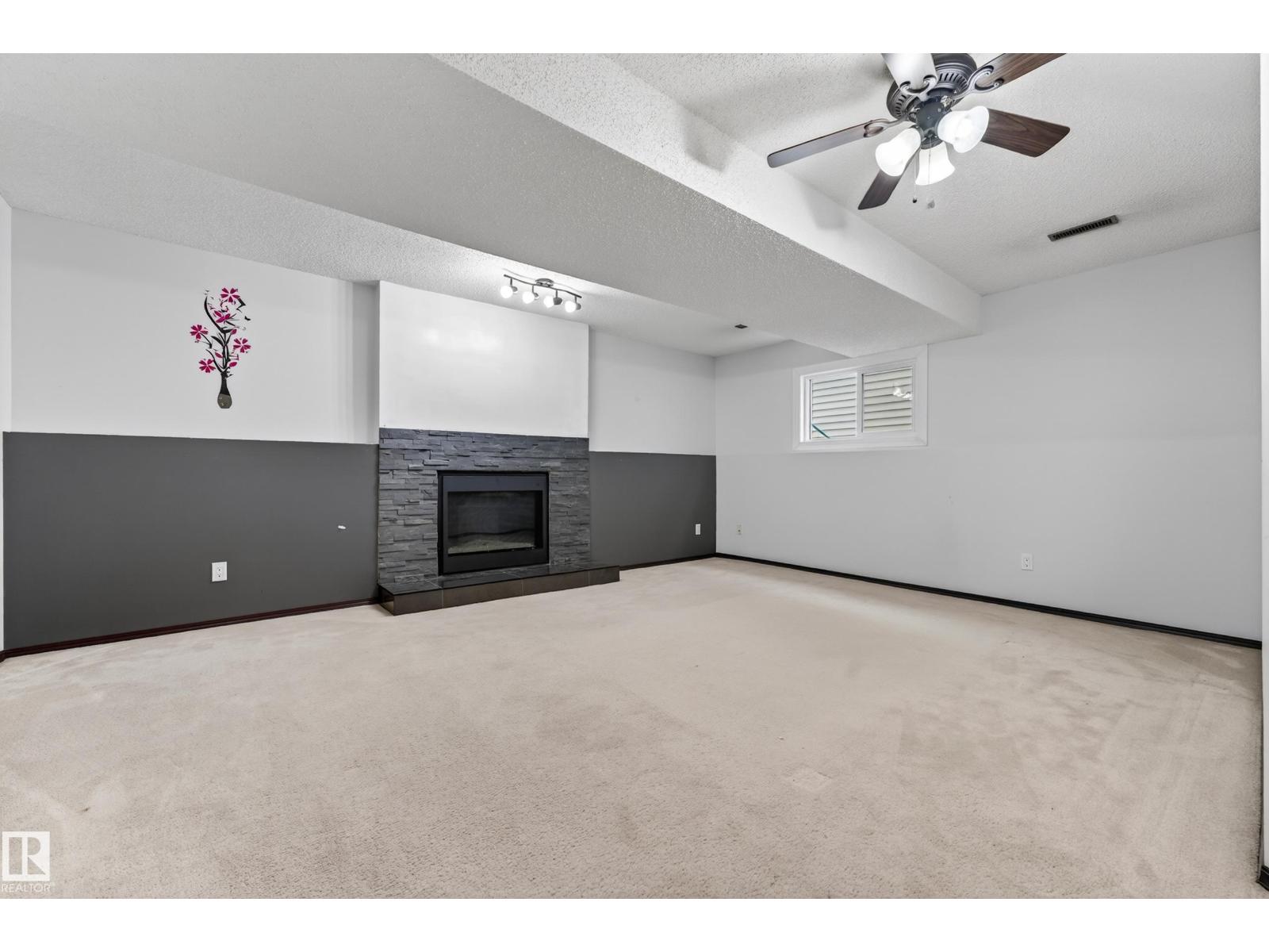 18351 77 AV NW - 41