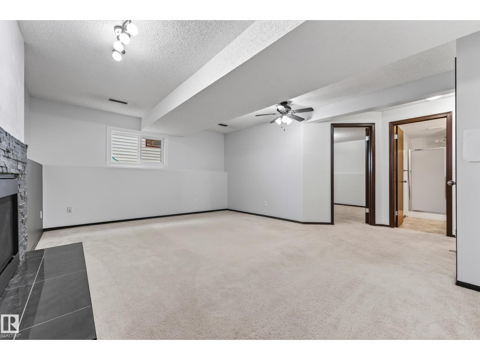 18351 77 AV NW - 42