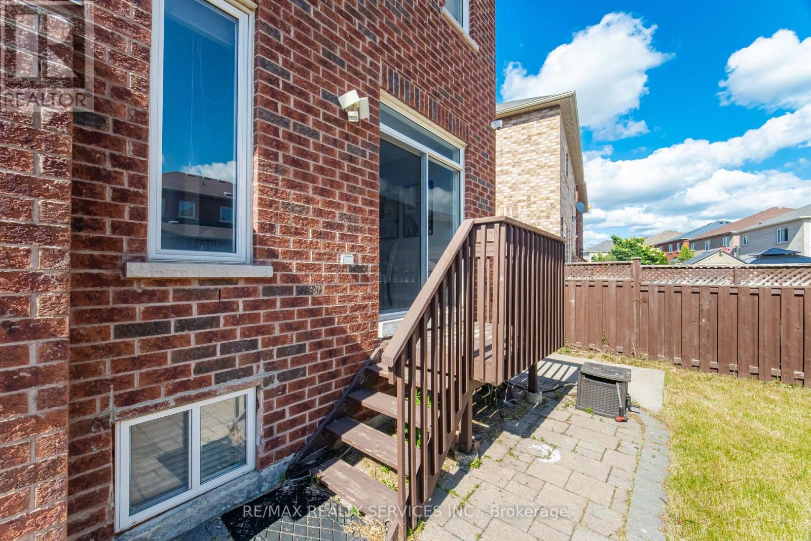 16 LAGROTTO ROAD - 43