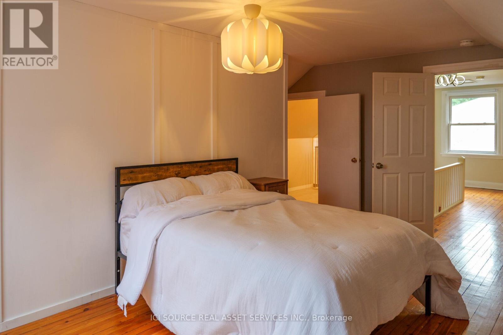 318 CECELIA STREET - 21