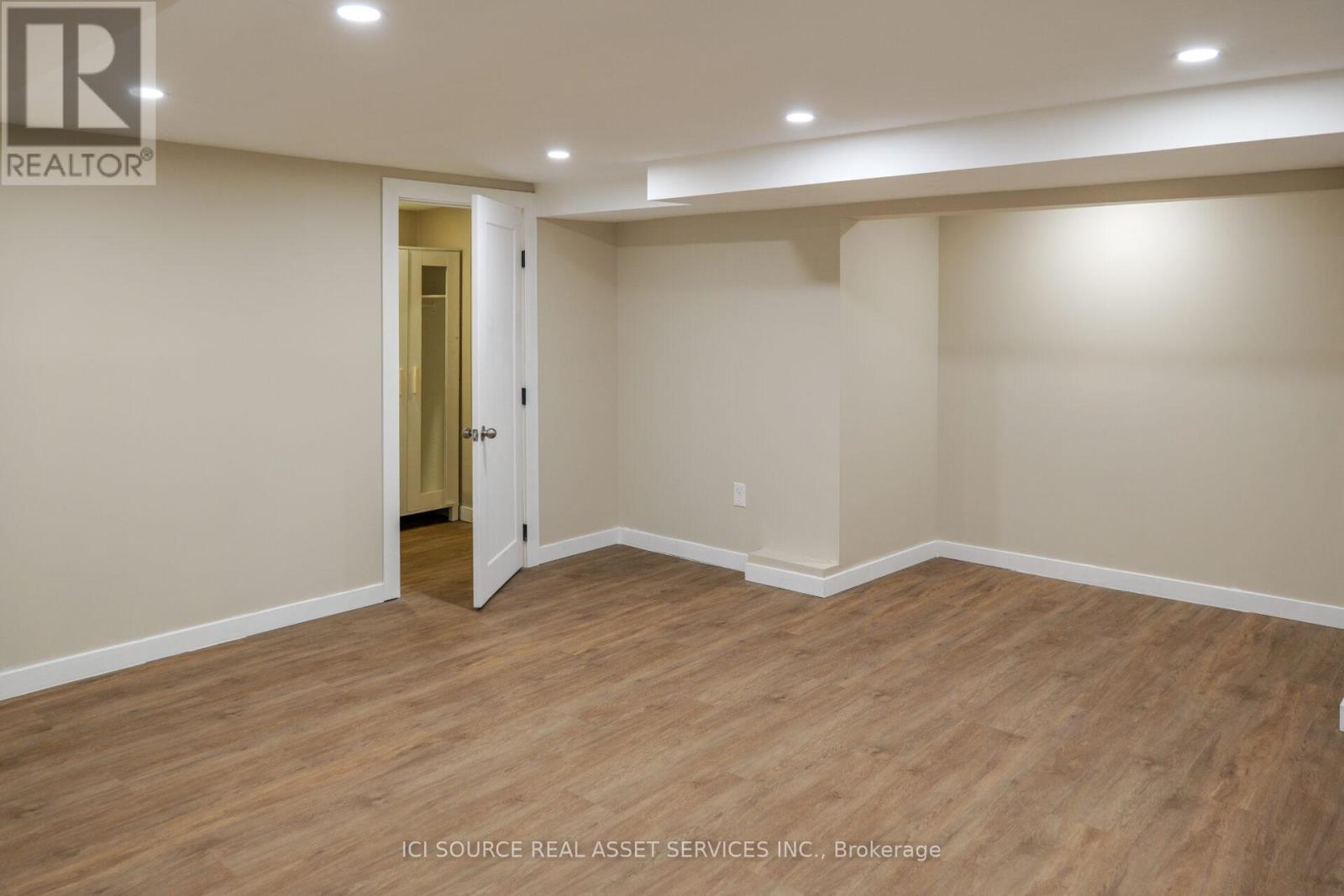 318 CECELIA STREET - 29