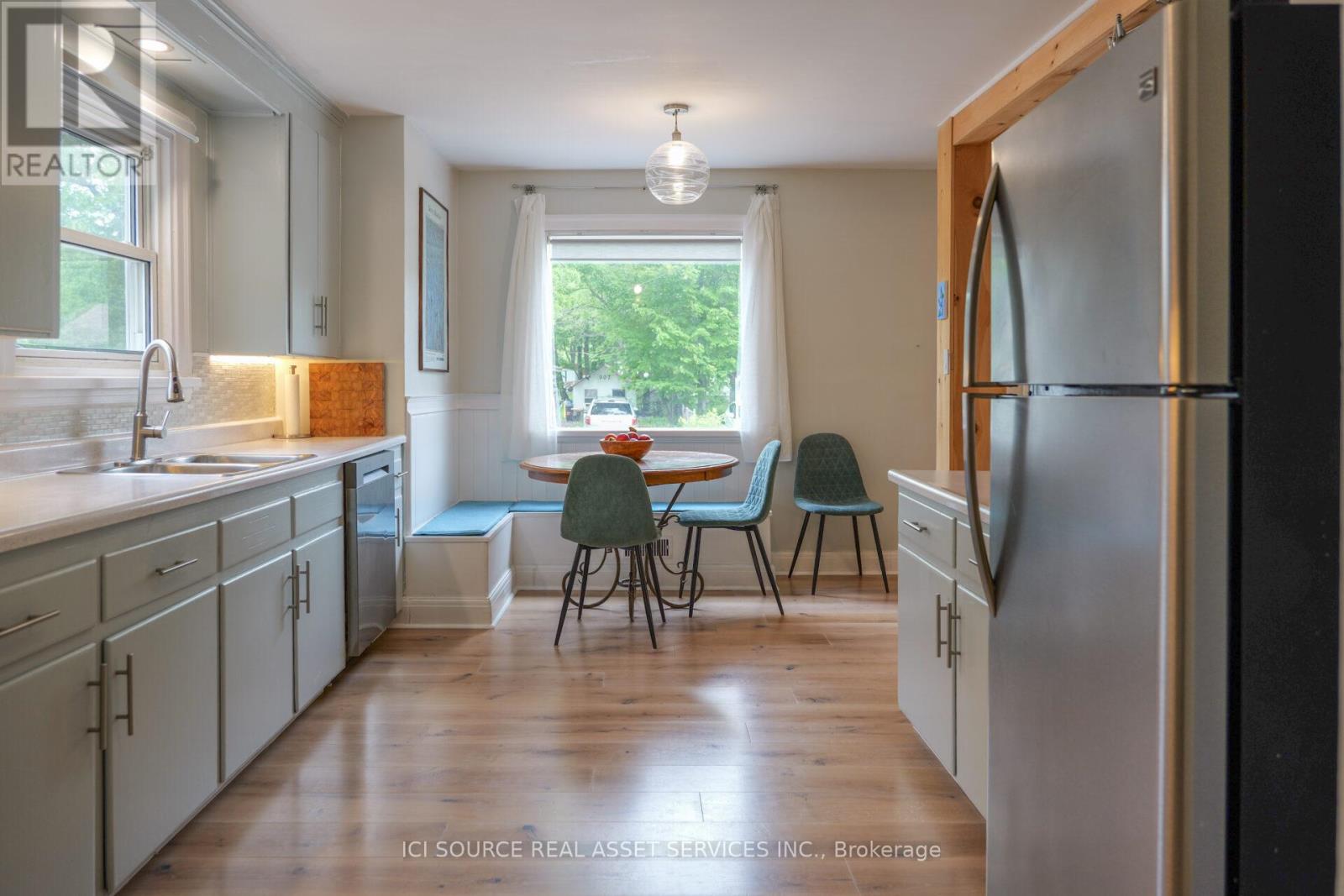 318 CECELIA STREET - 7