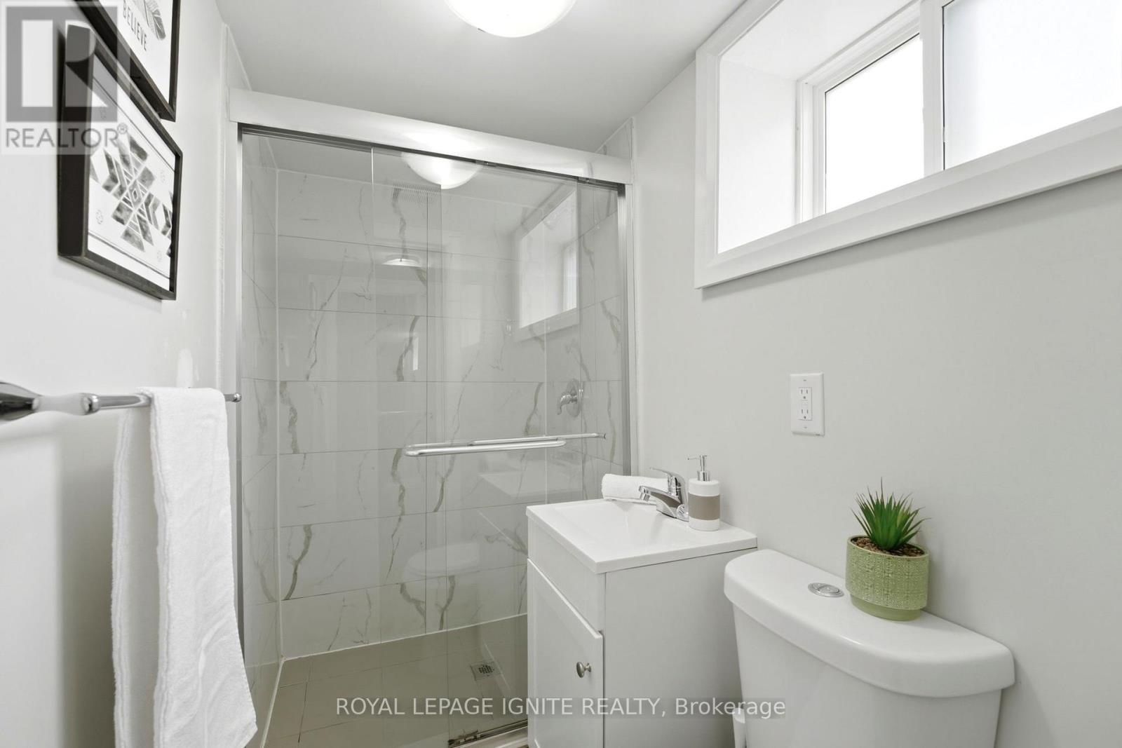 89 DARLINGSIDE DRIVE - 27