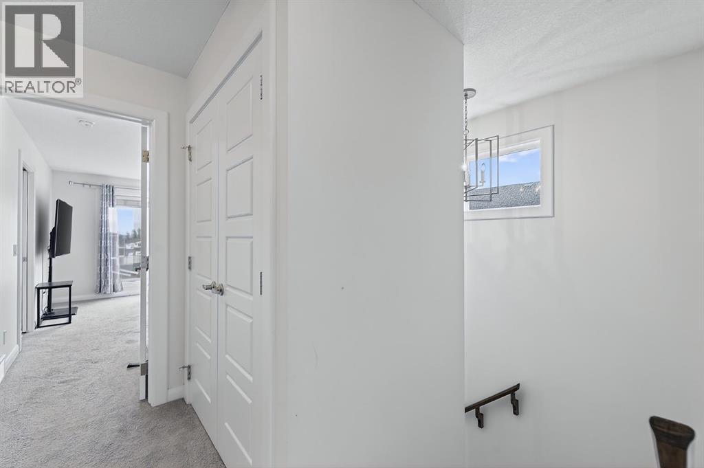 117 Ravenstern Crescent SE — photo 17