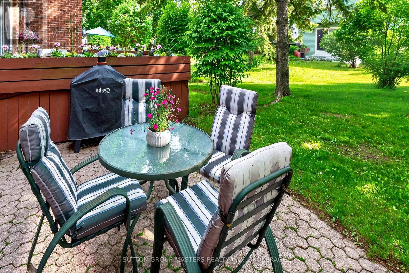 #78 115 WRIGHT CRESCENT - 23