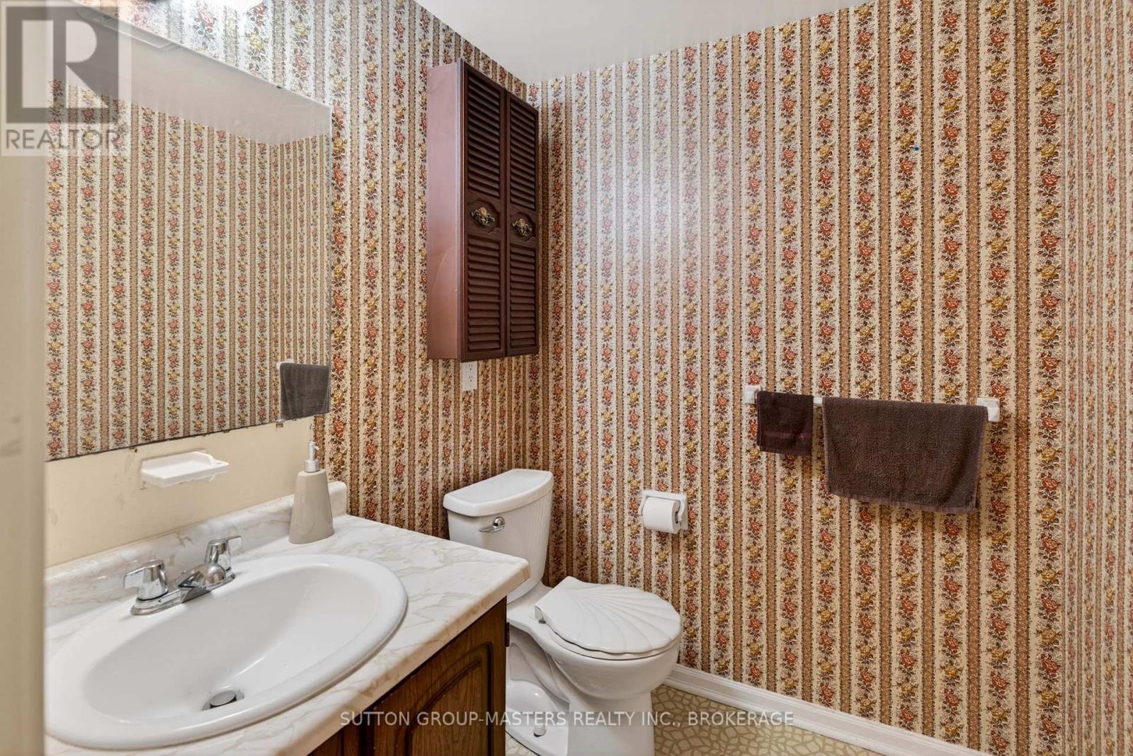 #78 115 WRIGHT CRESCENT - 30