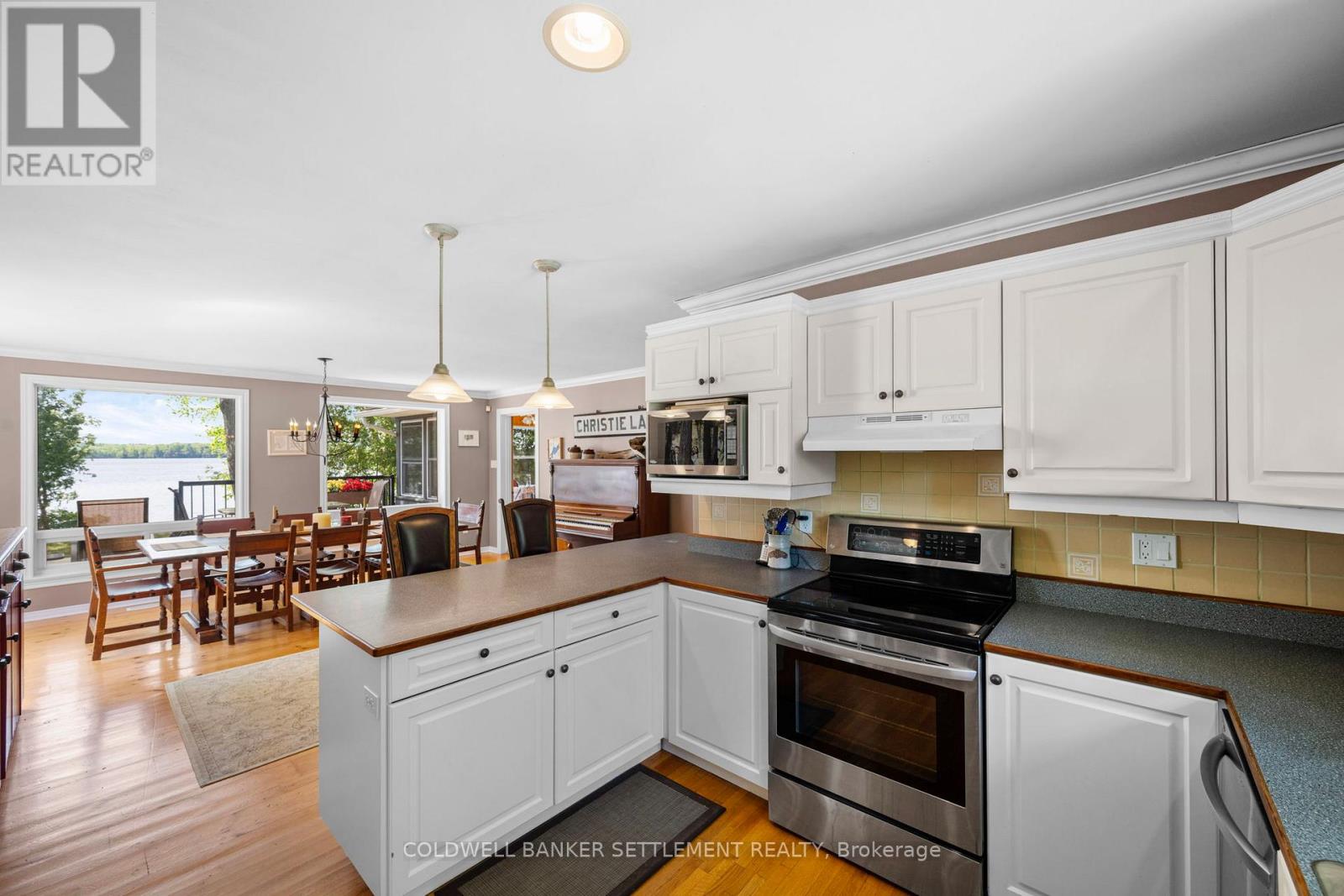 642 CHRISTIE LAKE LANE 32C LANE - 27