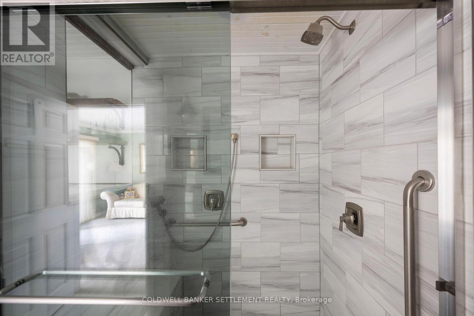 642 CHRISTIE LAKE LANE 32C LANE - 37