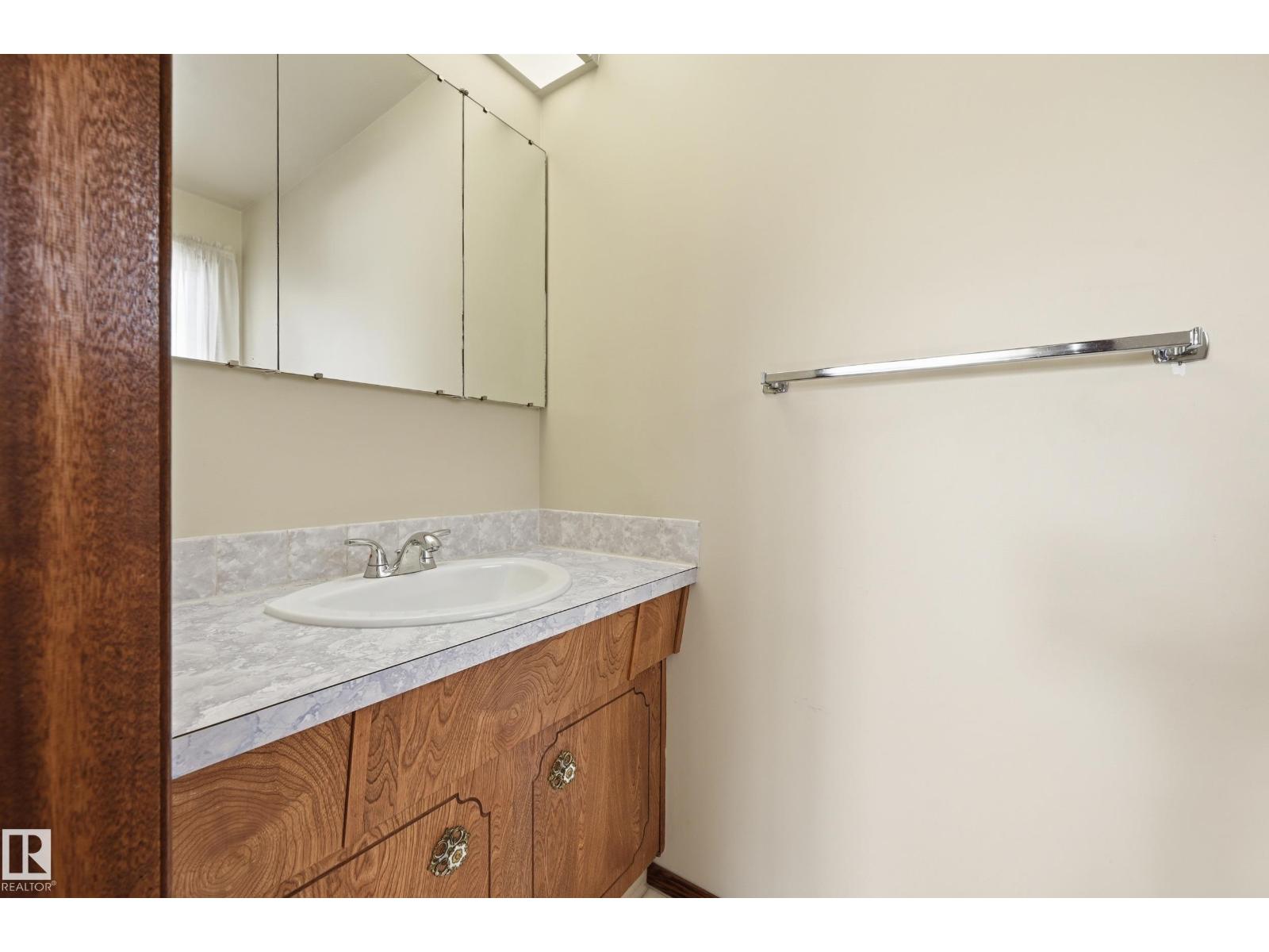 14912 114 ST NW - photo 4