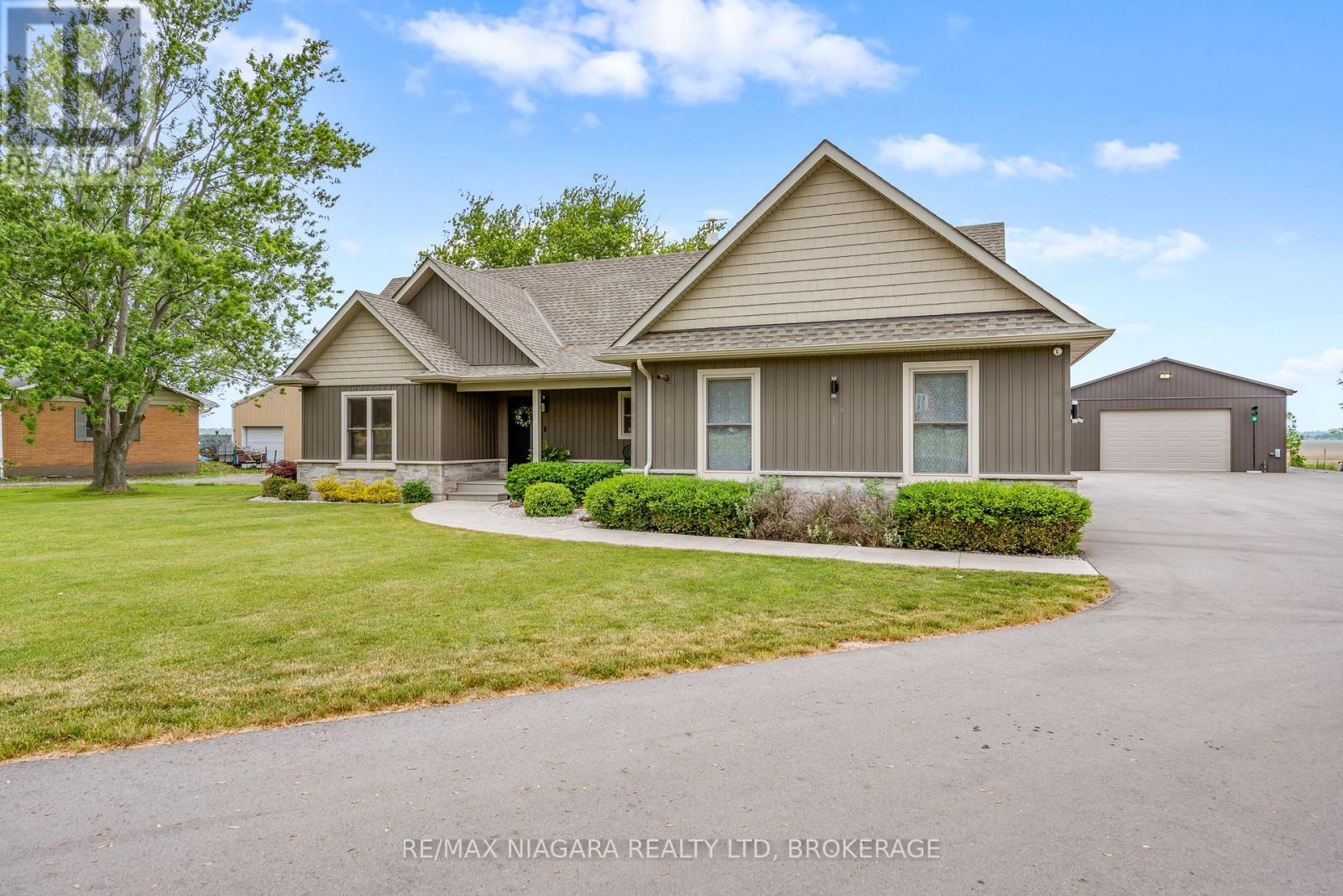 11558 HWY 3 - 1