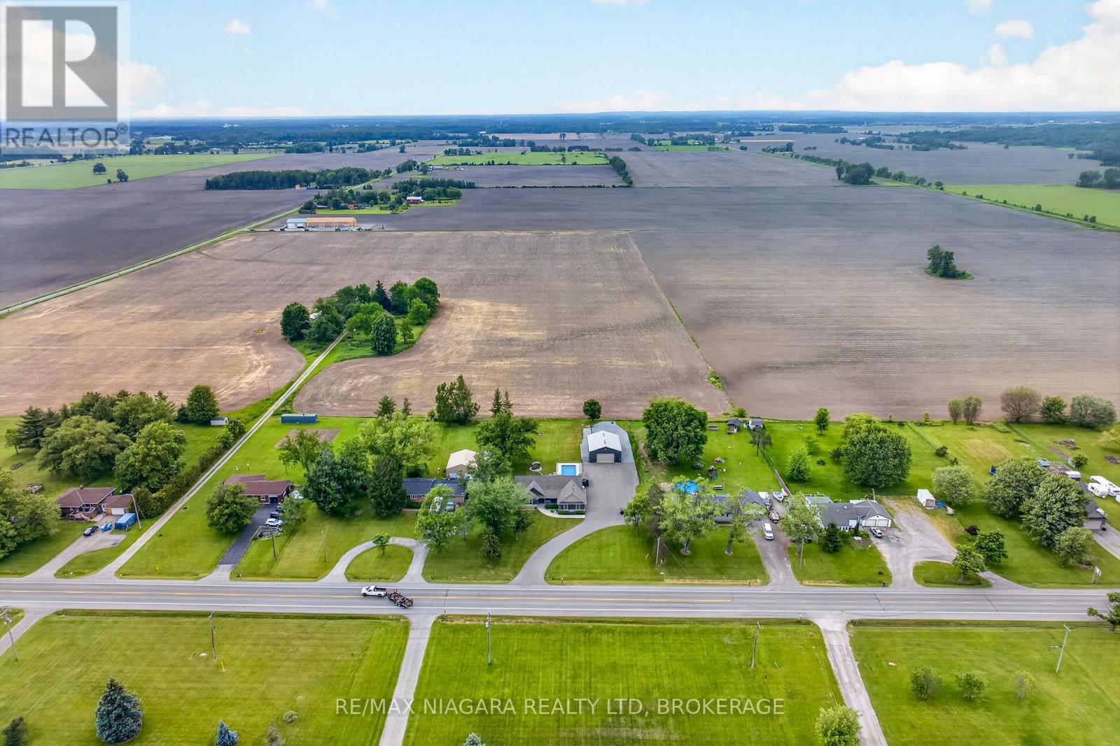 11558 HWY 3 - 34