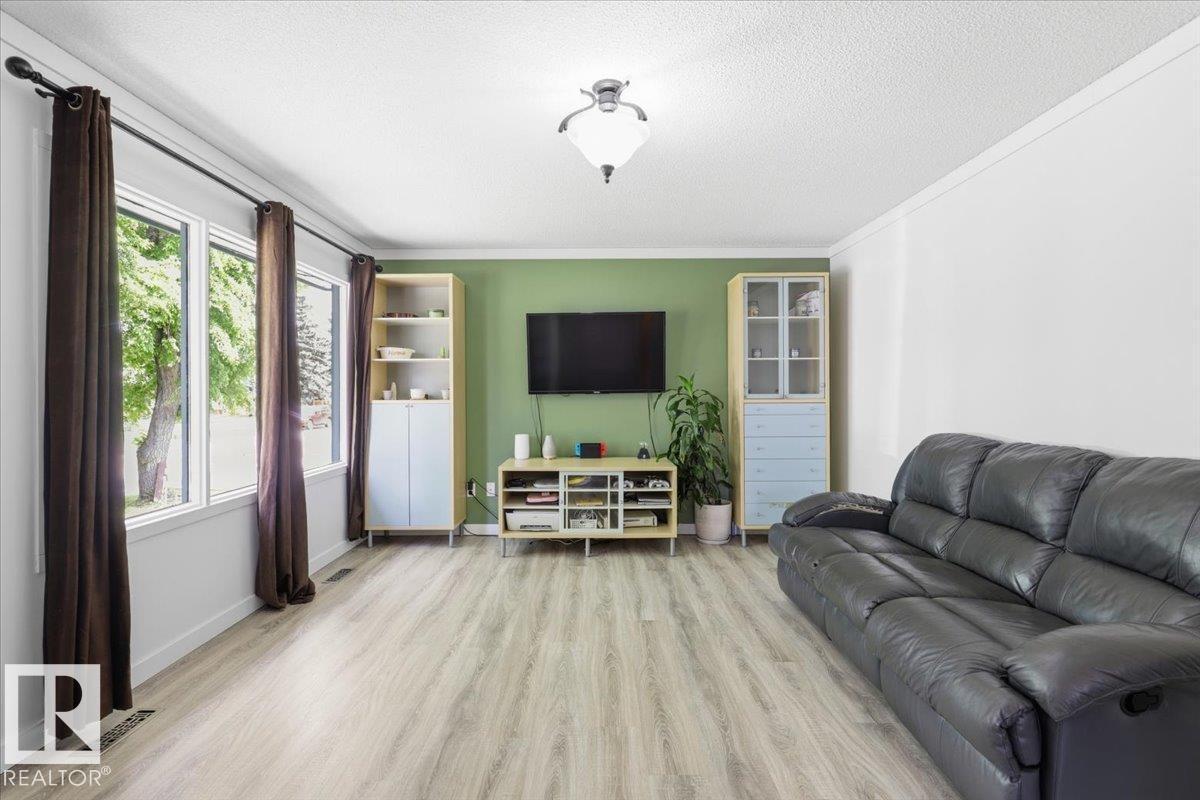 5234 54 ST — photo 7