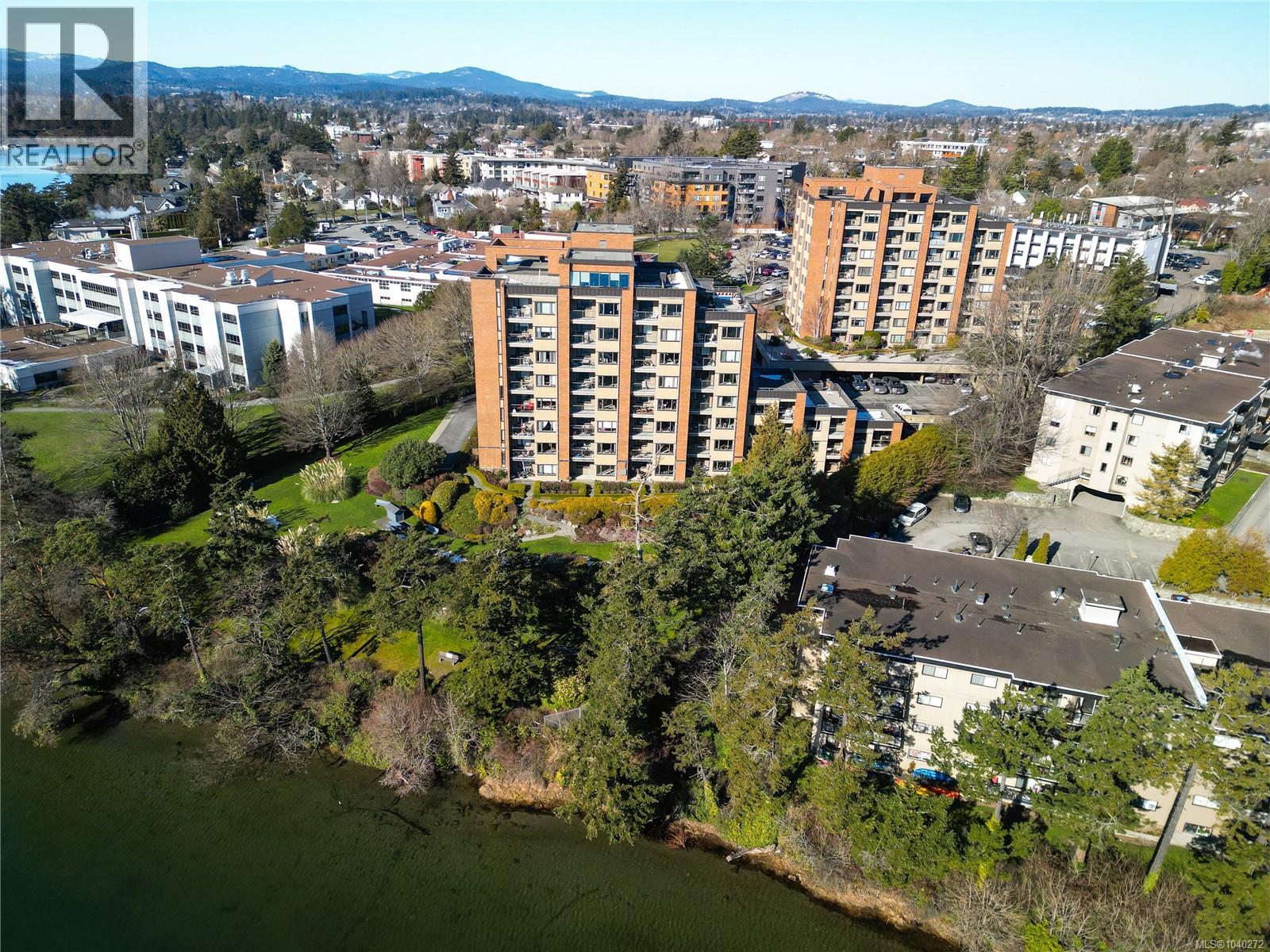306 103 Gorge Rd E, Victoria