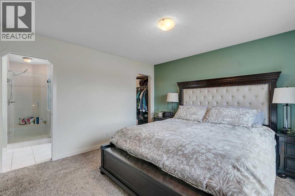 28 Cranwell Crescent SE - 25