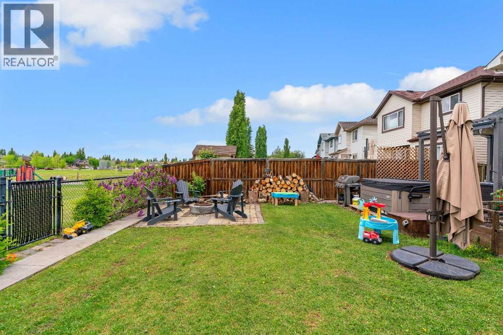 28 Cranwell Crescent SE - 46