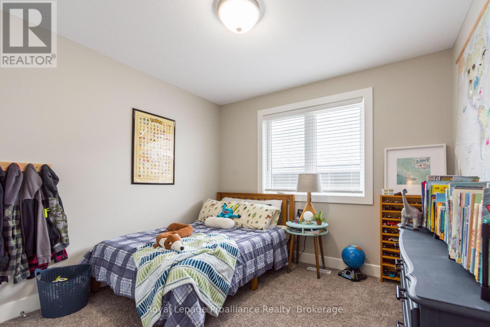 92 MEAGAN LANE - 18
