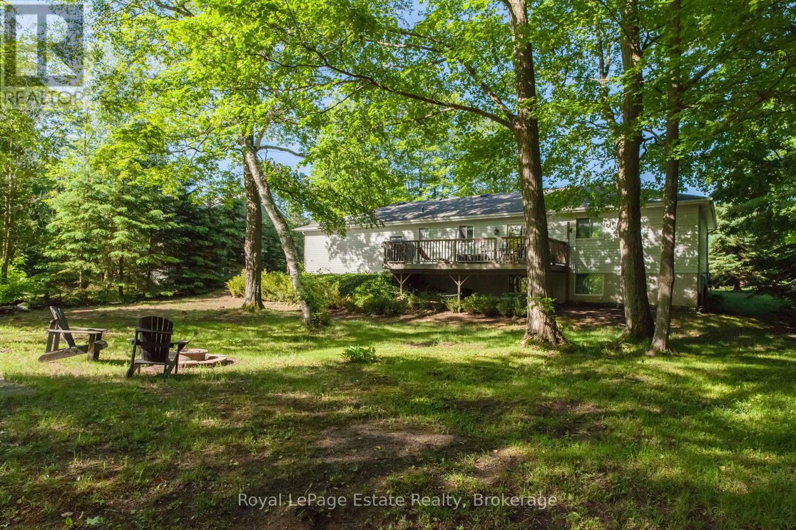 21 SAUBLE WOODS CRESCENT - 47
