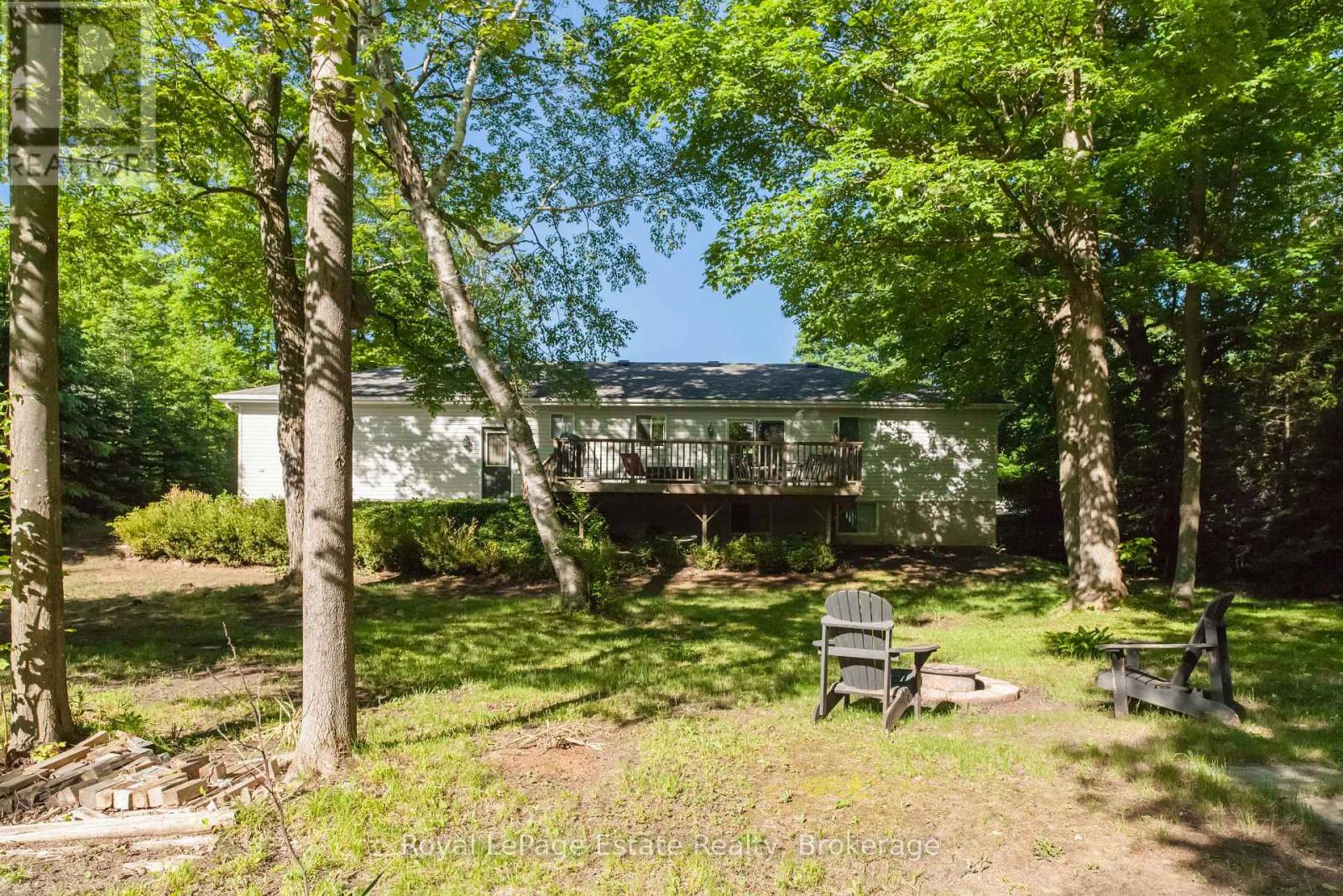 21 SAUBLE WOODS CRESCENT - 49